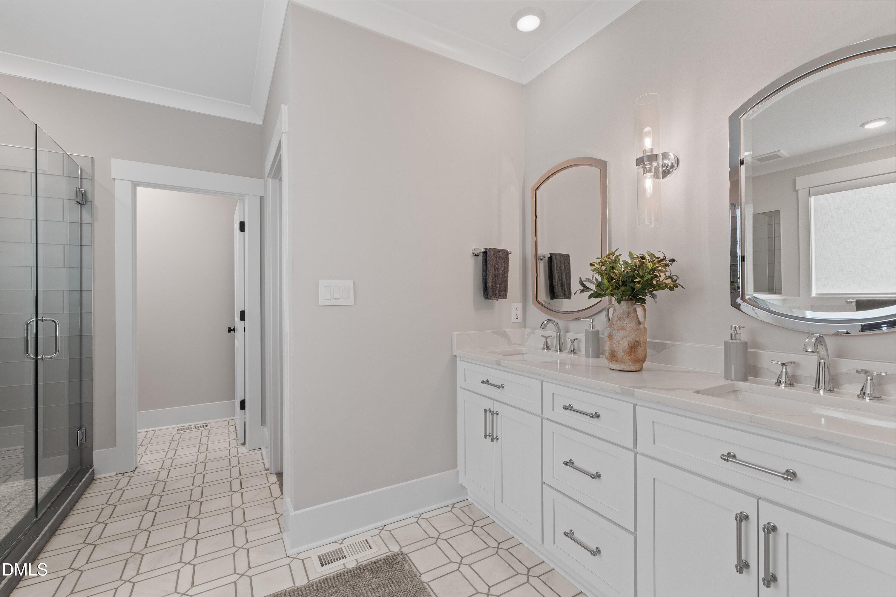 113 Sire Court Property Photo 21