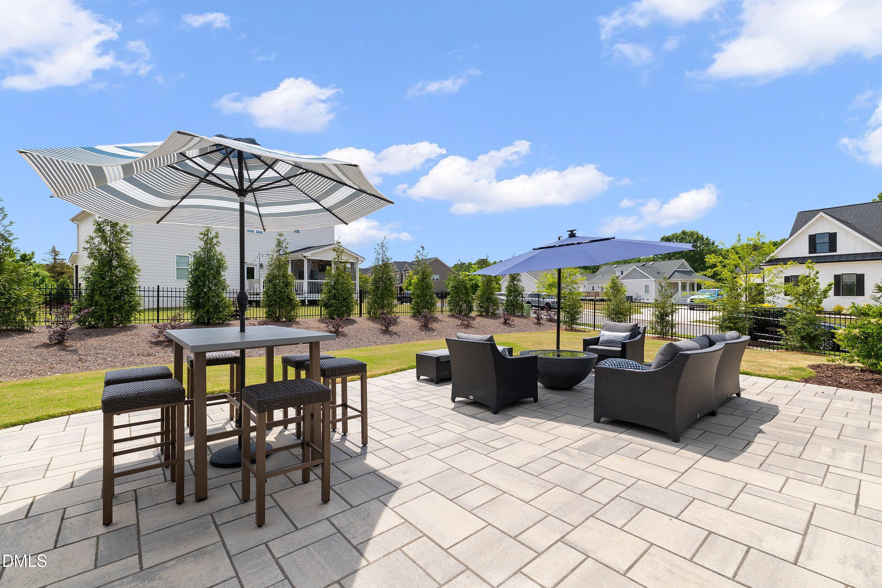 113 Sire Court Property Photo 43