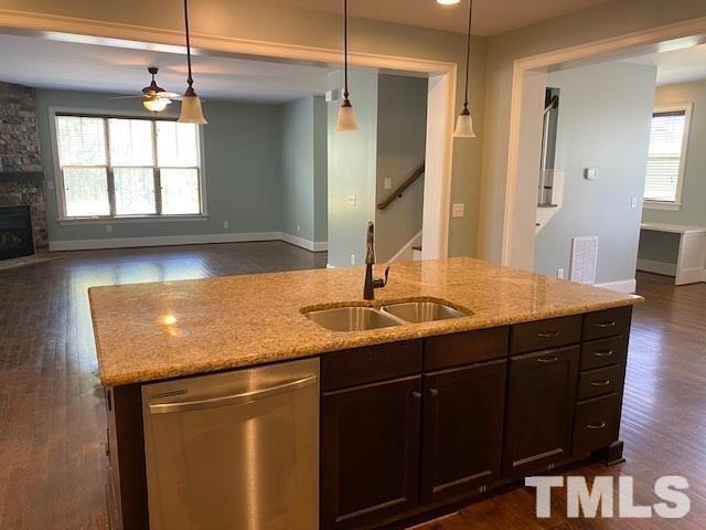 1352 Legendary Lane Property Photo 4