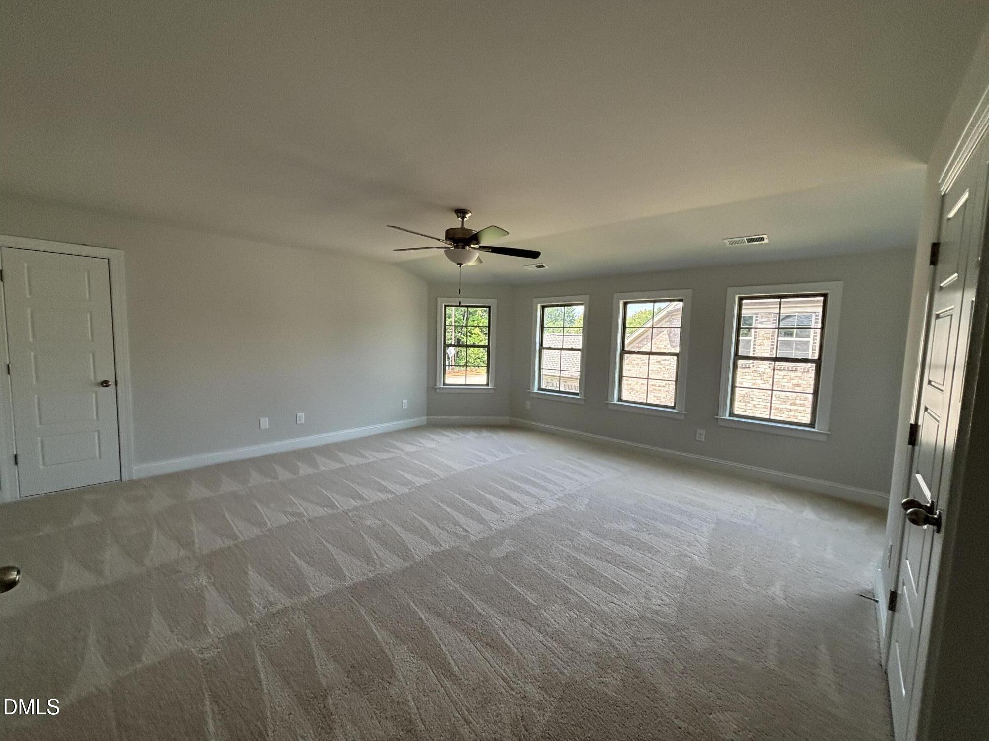 1048 Beechcraft Drive Property Photo 8