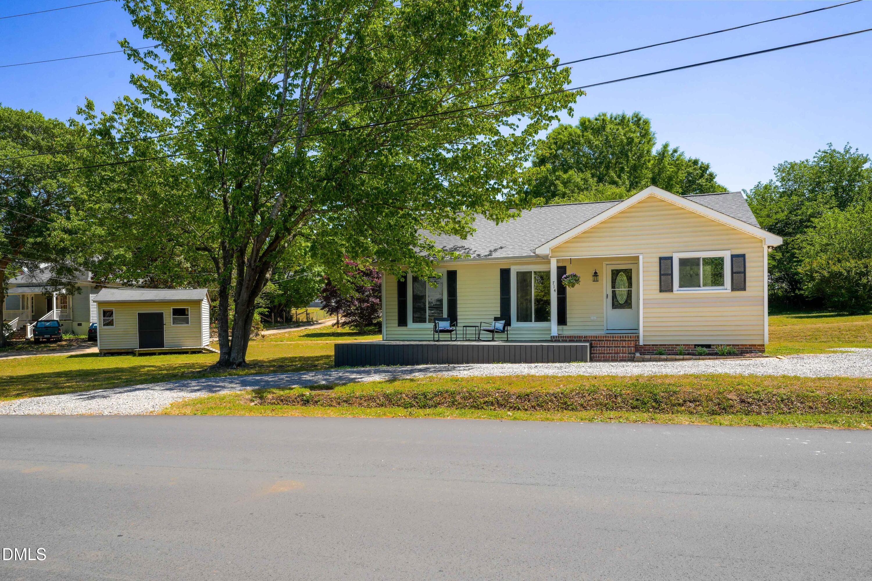 714 Brewer Avenue Property Photo 3