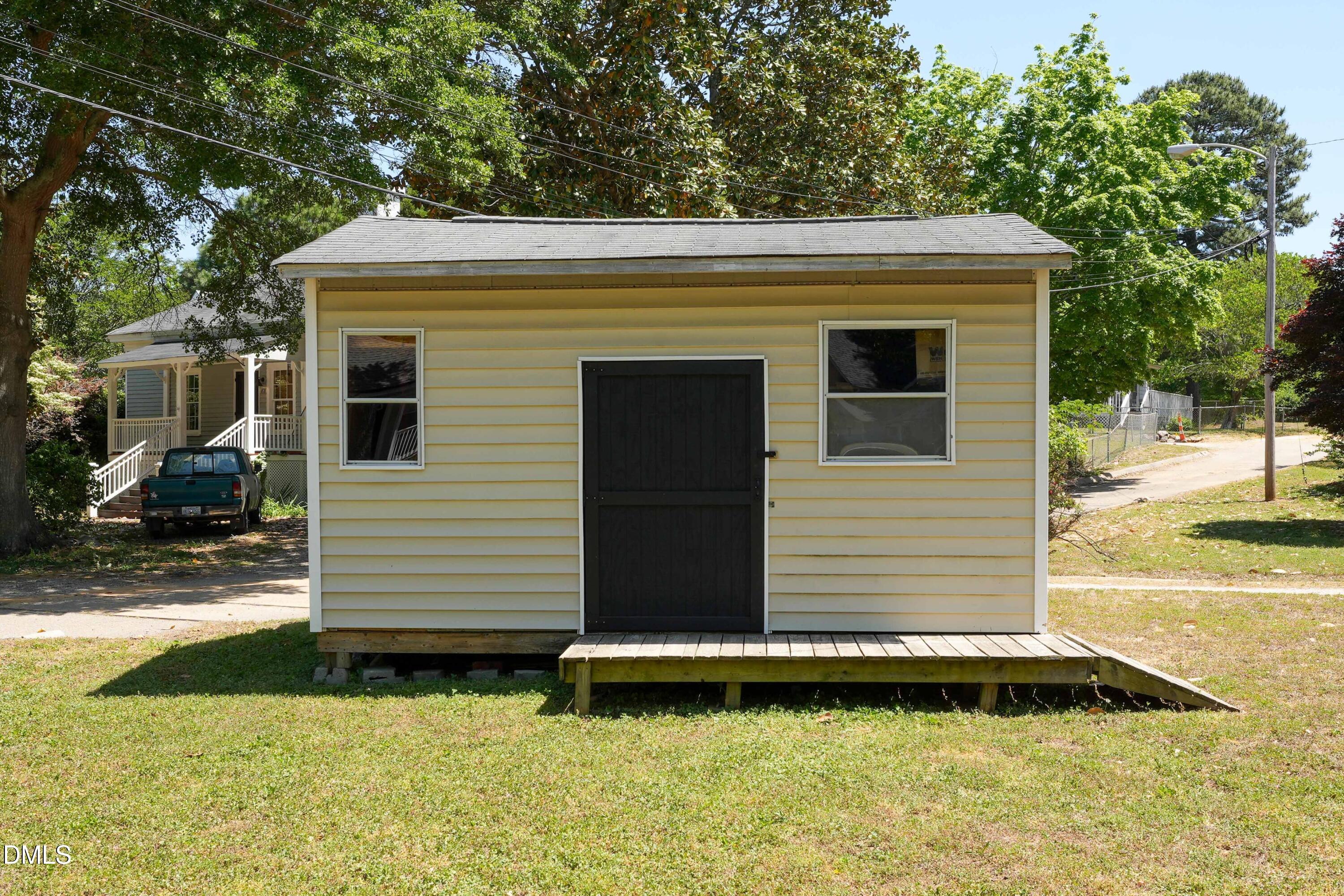 714 Brewer Avenue Property Photo 32