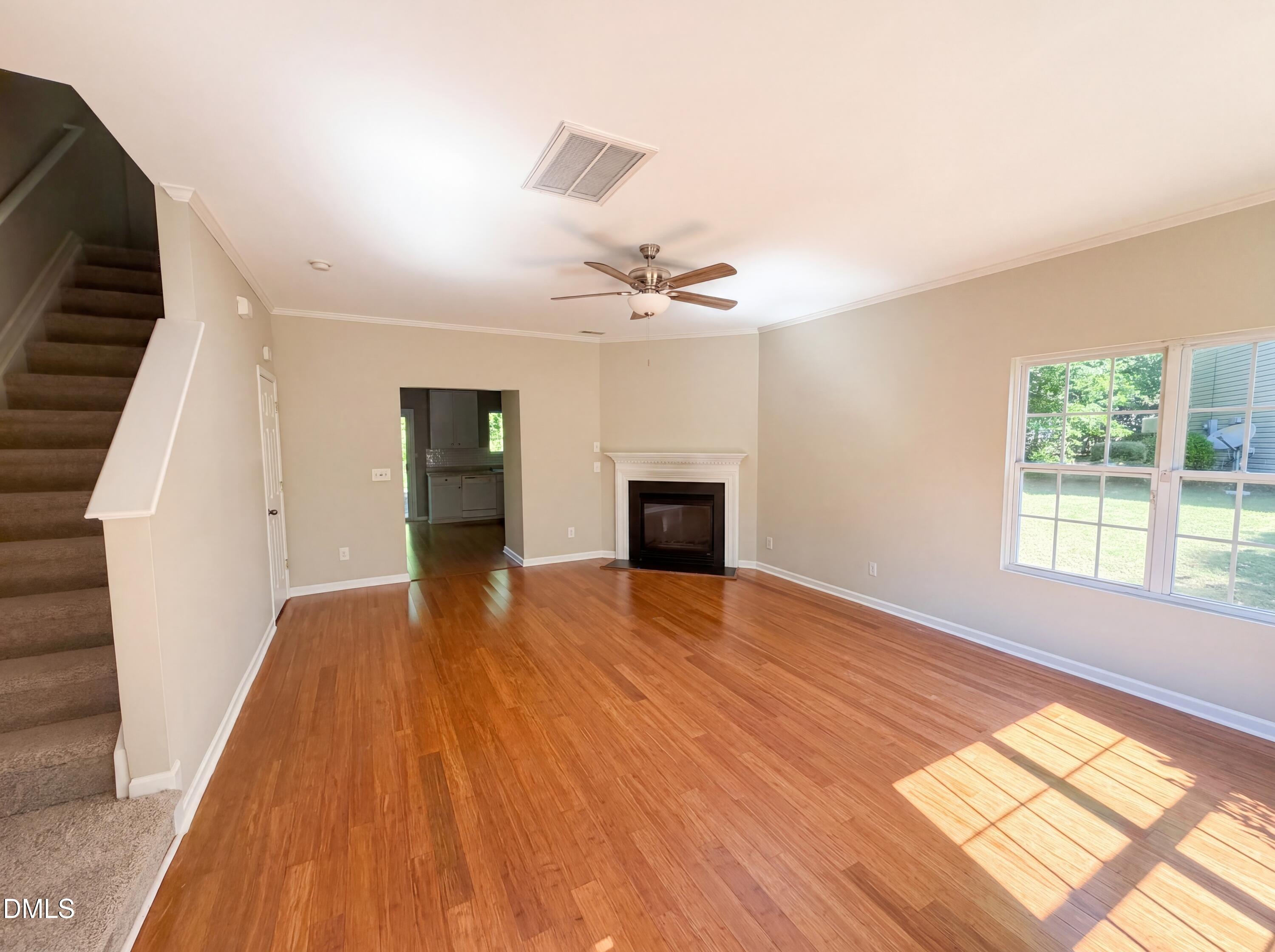 43 Edgebrook Circle Property Photo 3