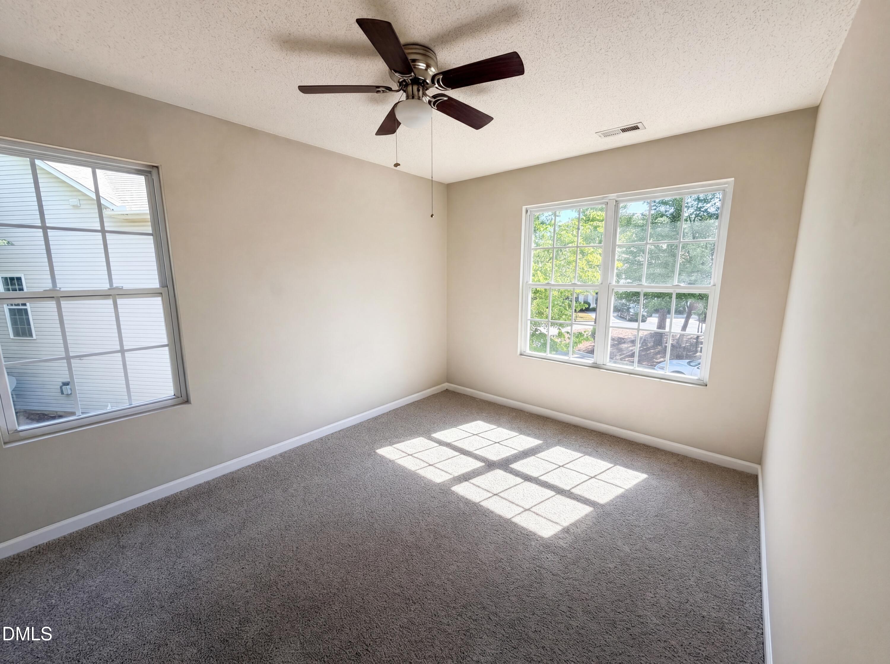 43 Edgebrook Circle Property Photo 11