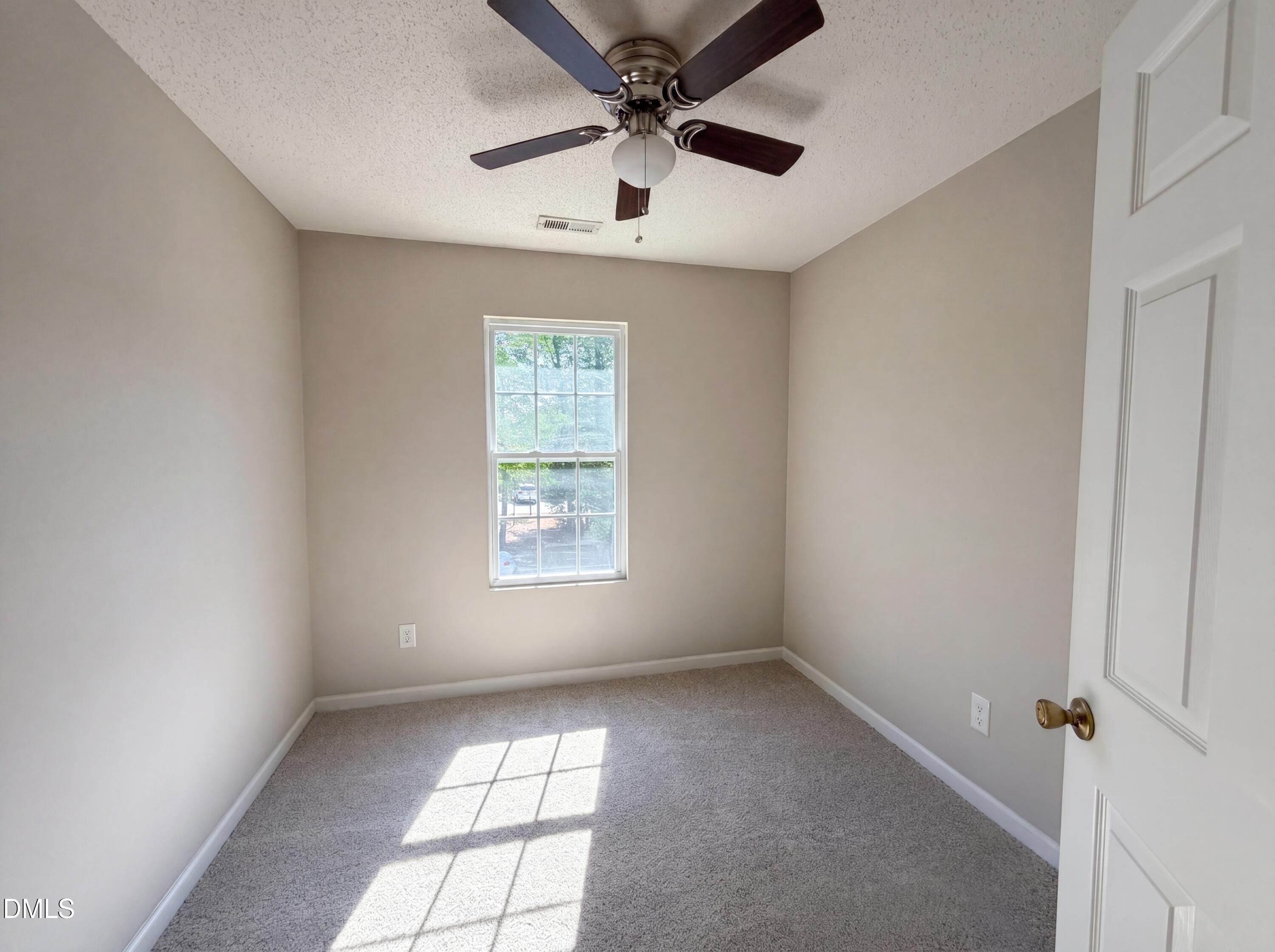 43 Edgebrook Circle Property Photo 14