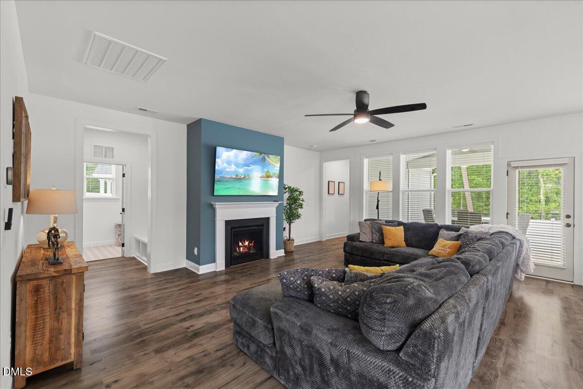 9013 Dupree Meadow Drive Property Photo 8