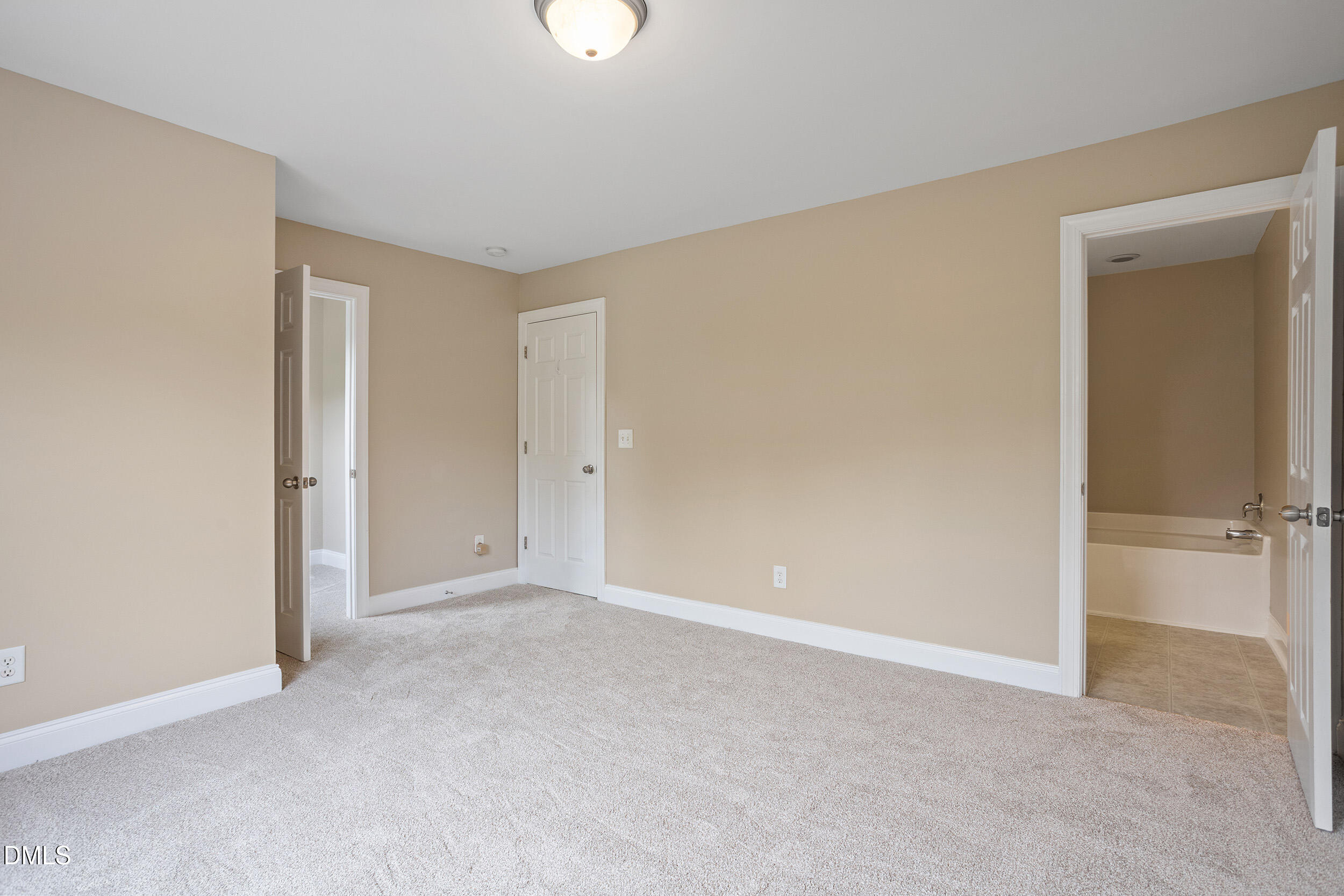 517 Texanna Way Property Photo 27