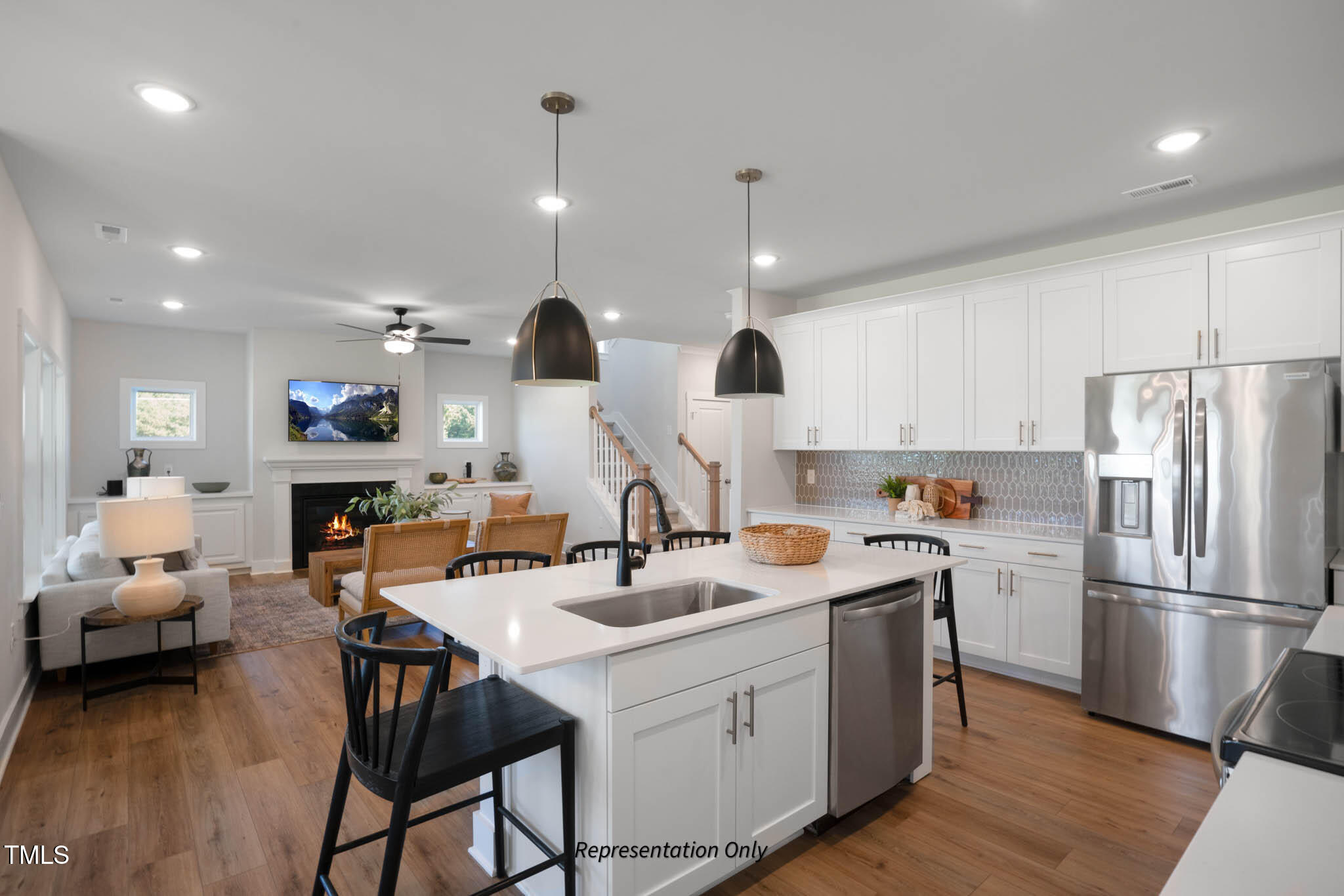 467 Sweetfern Lane Property Photo 14