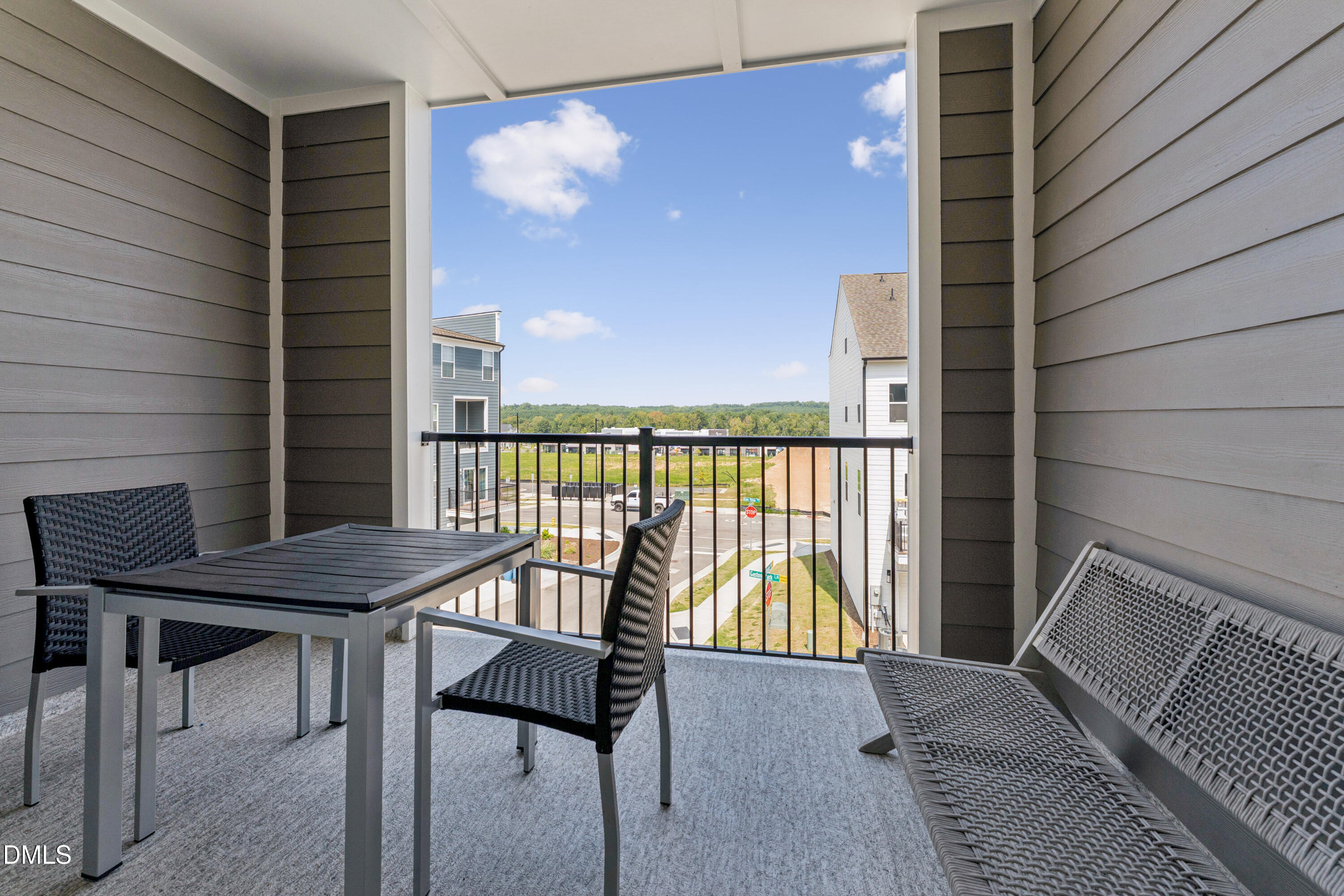 422 Gaston Park Lane #200 Property Photo 6