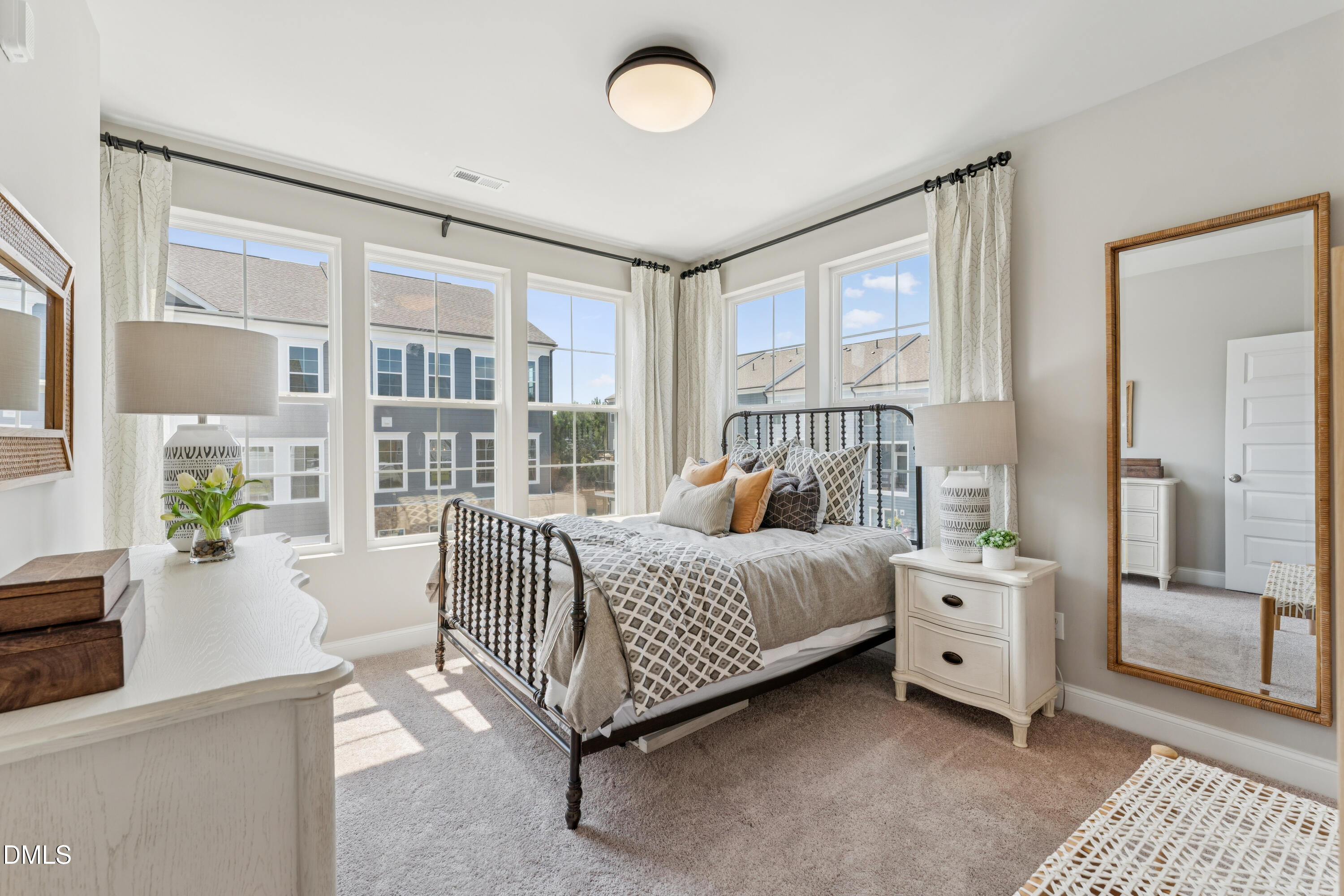 422 Gaston Park Lane #200 Property Photo 18