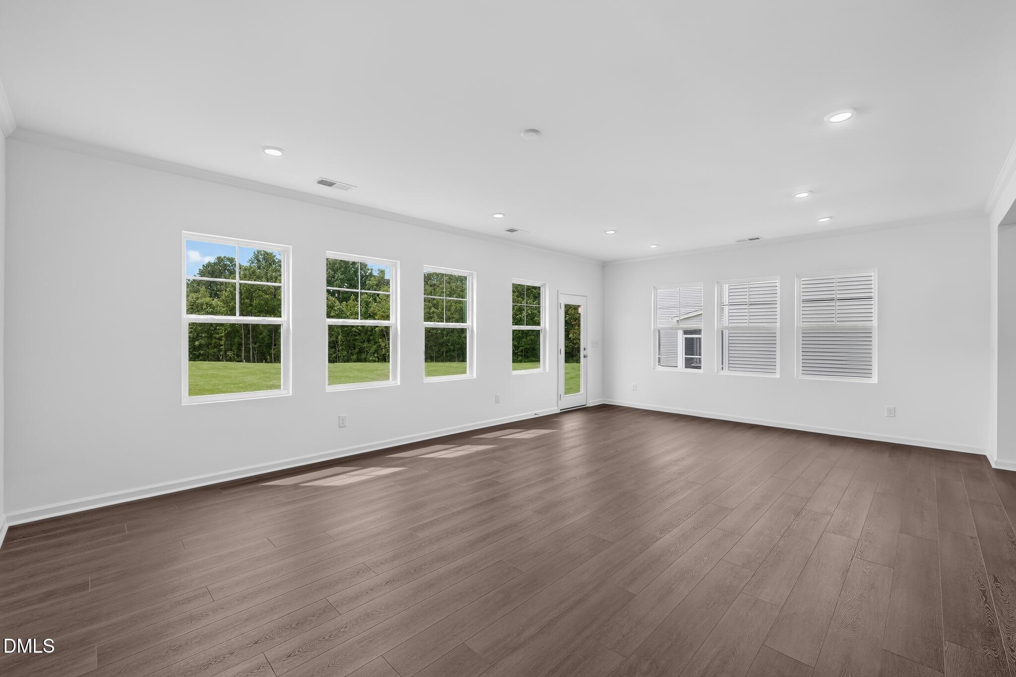 717 Morning Light Drive Property Photo 11