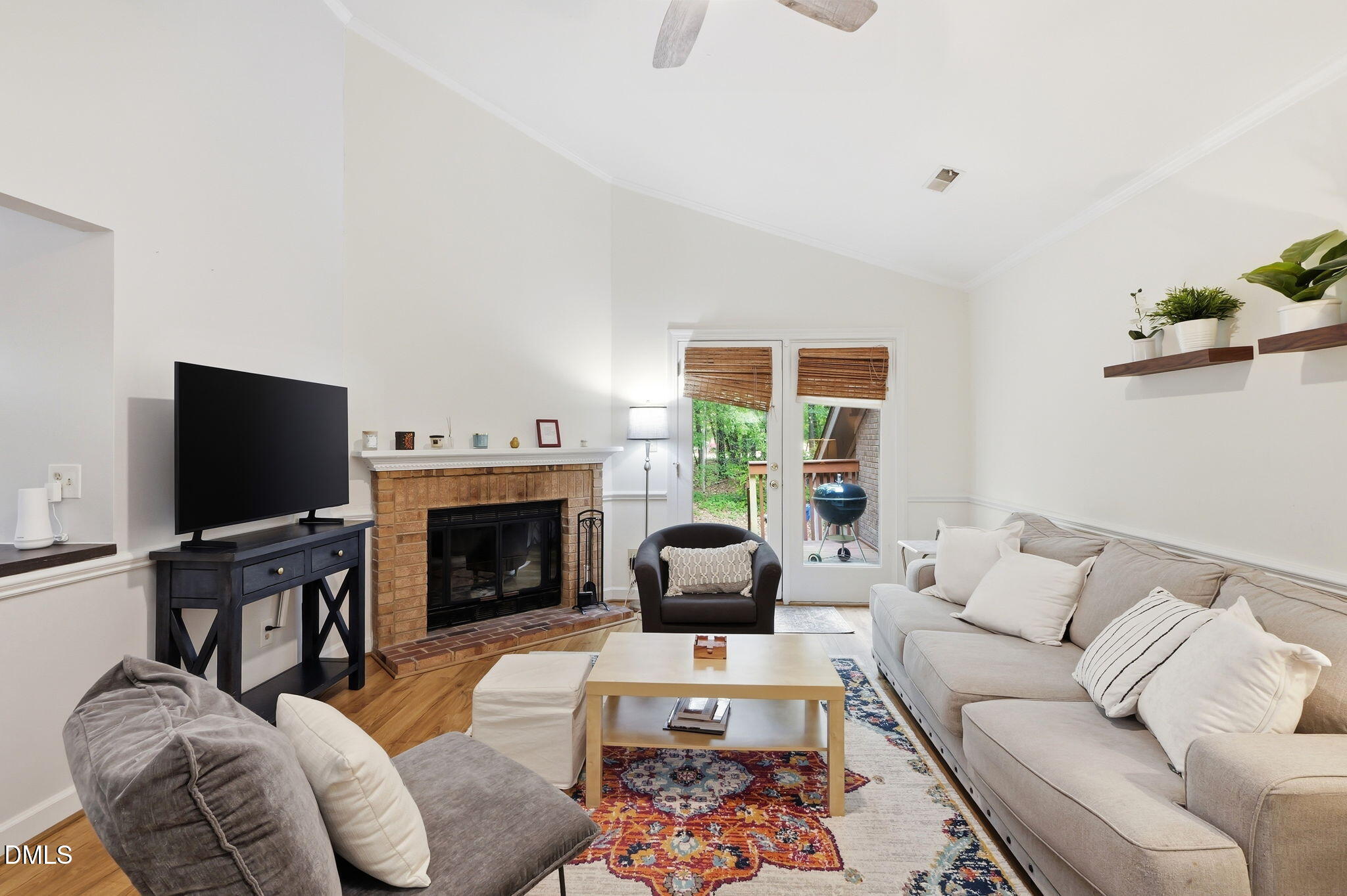 500 Woodcroft Parkway 8a Property Photo 3