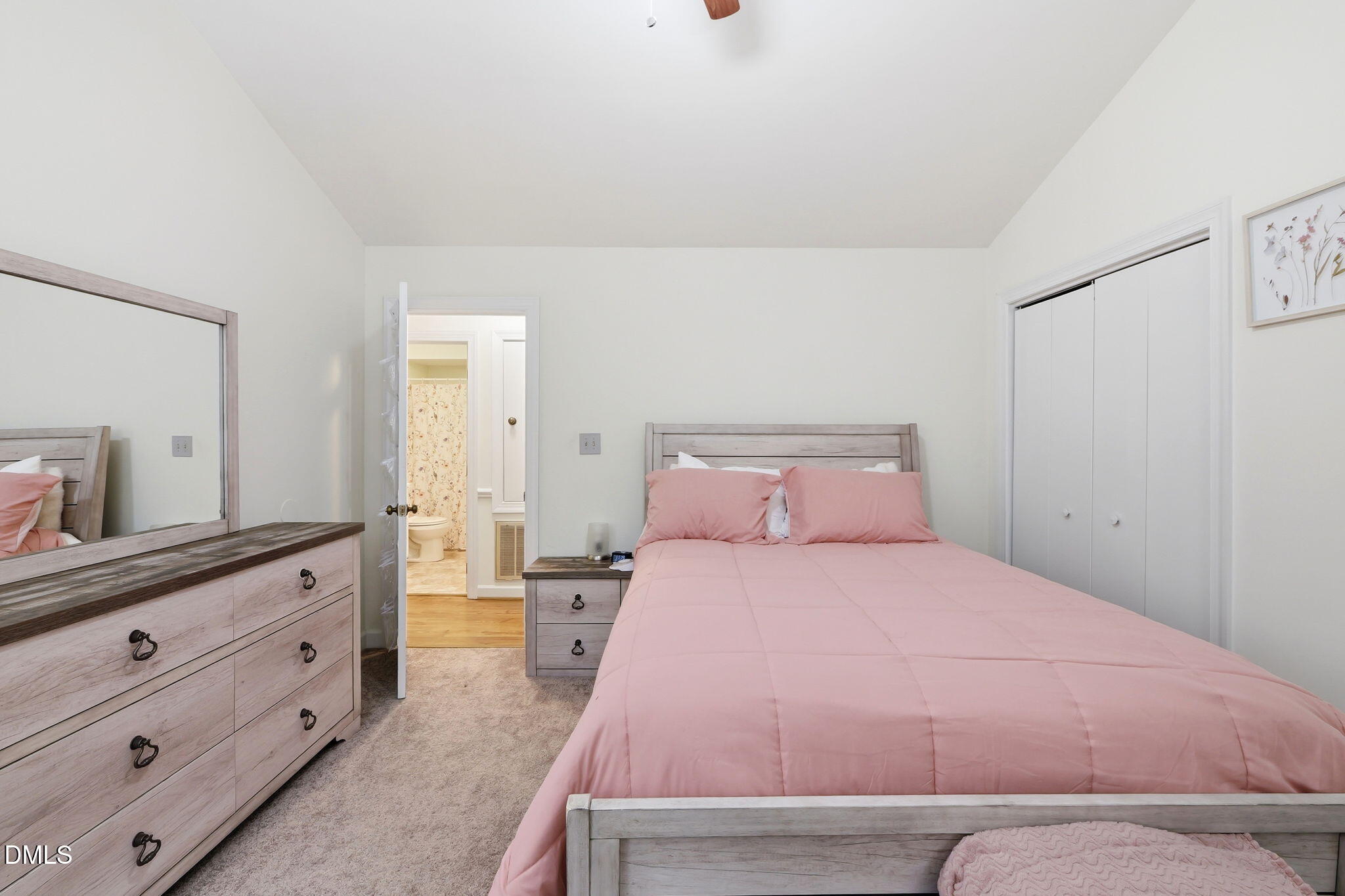 500 Woodcroft Parkway 8a Property Photo 11