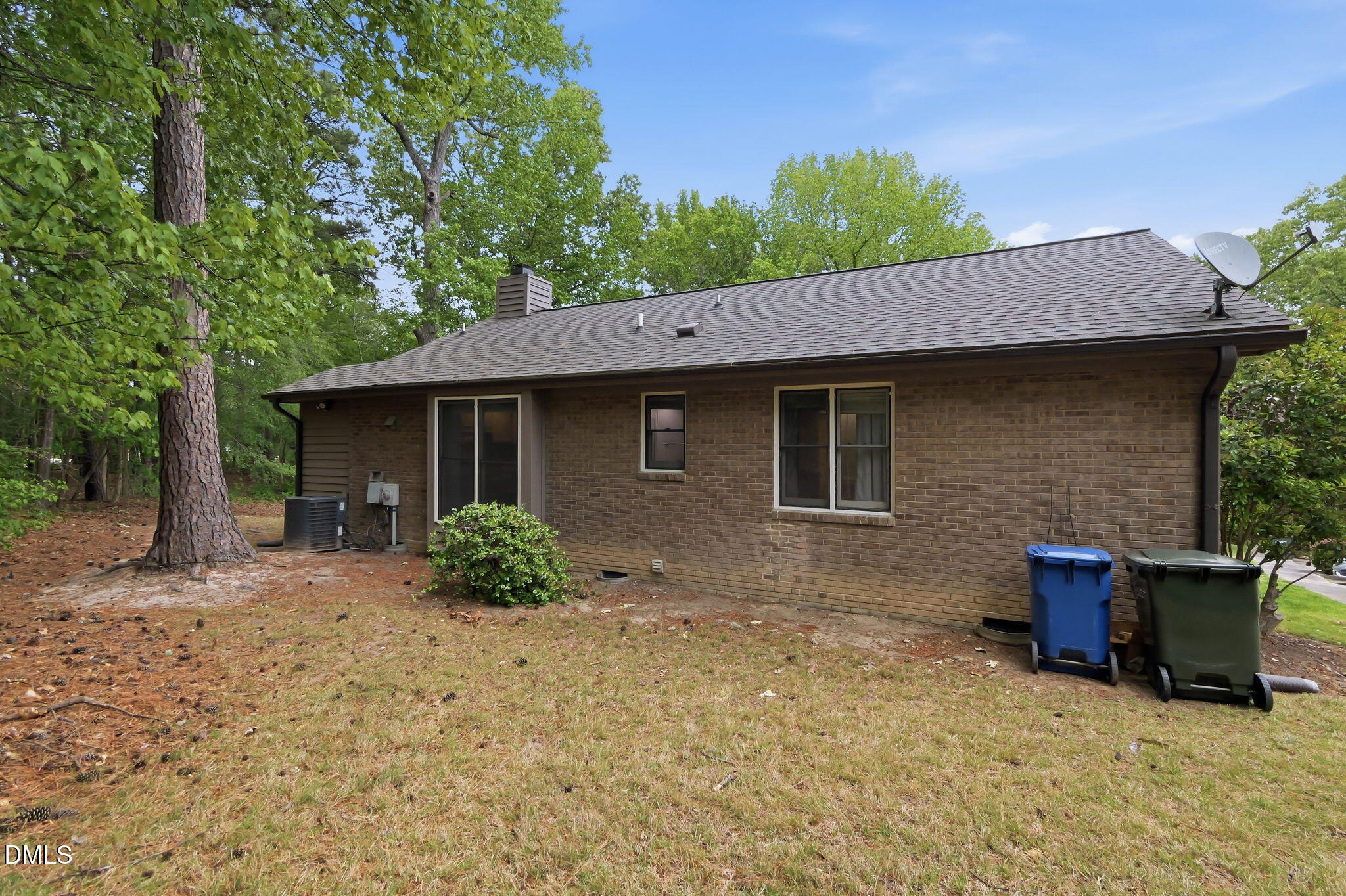 500 Woodcroft Parkway 8a Property Photo 22