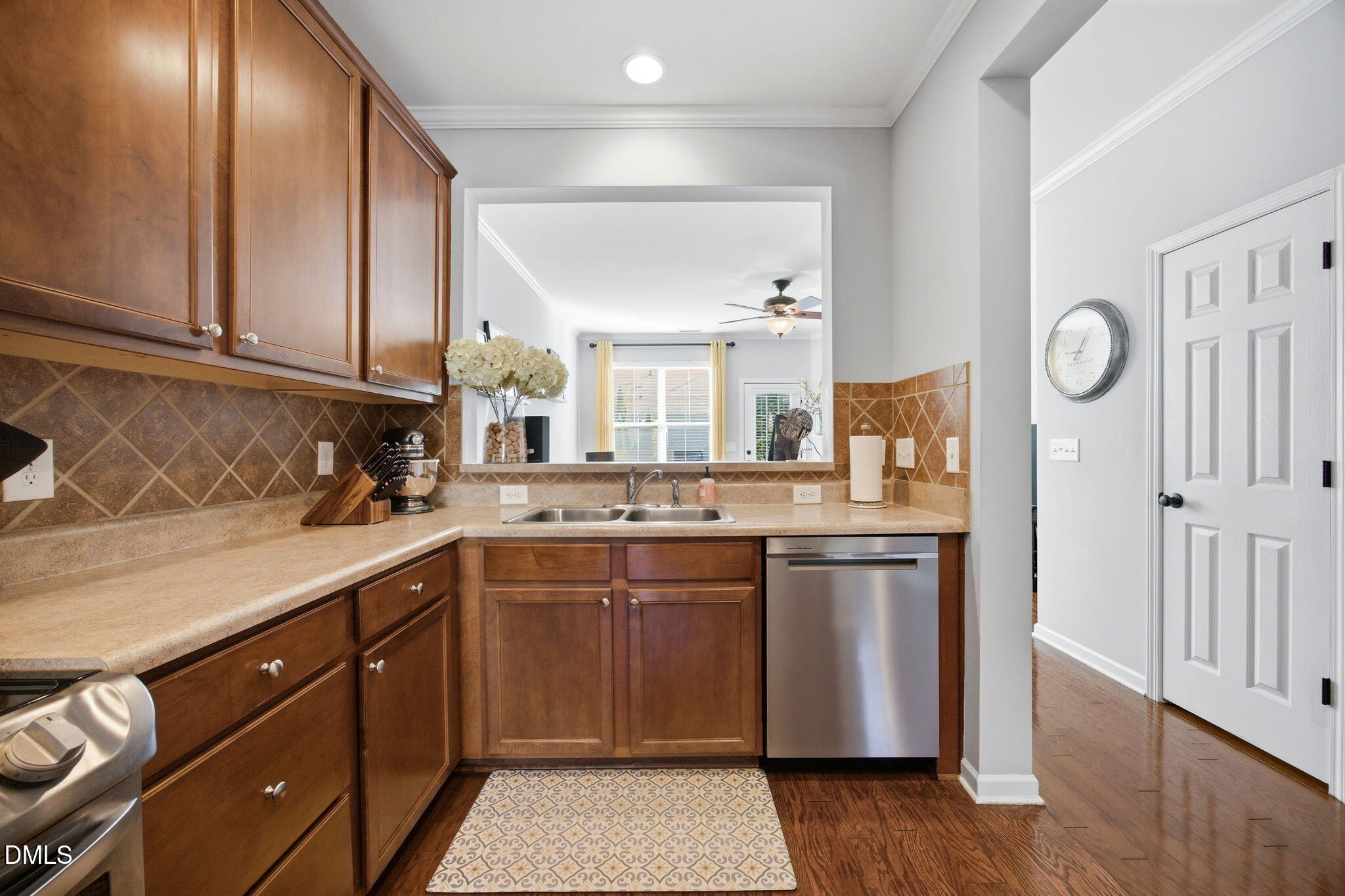 2827 Corbett Grove Drive Property Photo 14