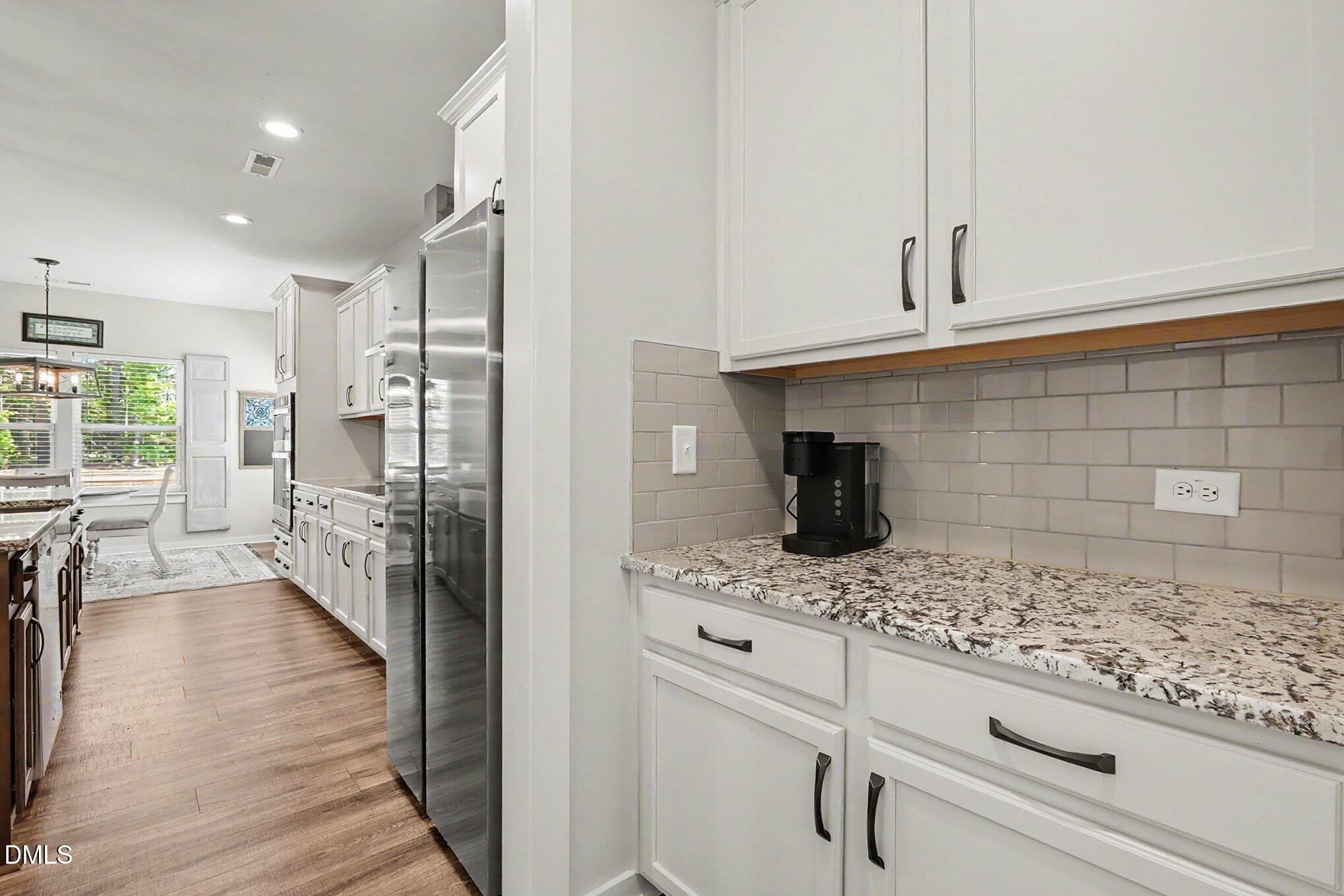69 E Dentaires Way Property Photo 4