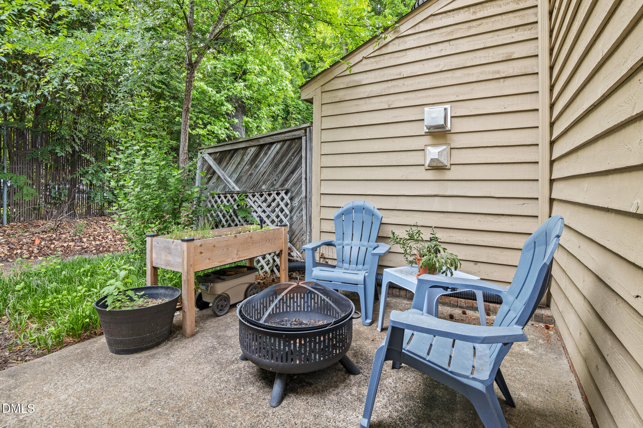 30 Stonewall Way Property Photo 2