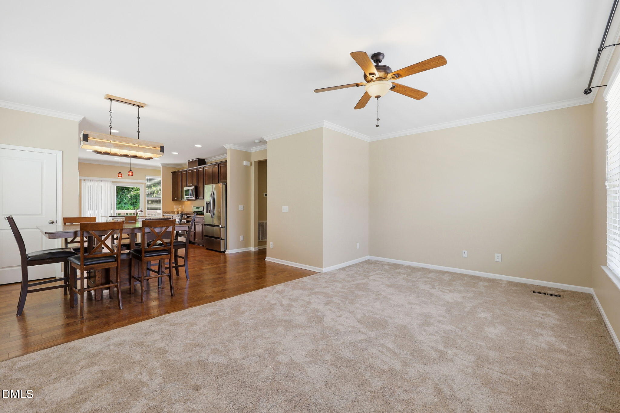 1032 Diamond Dove Lane Property Photo 8