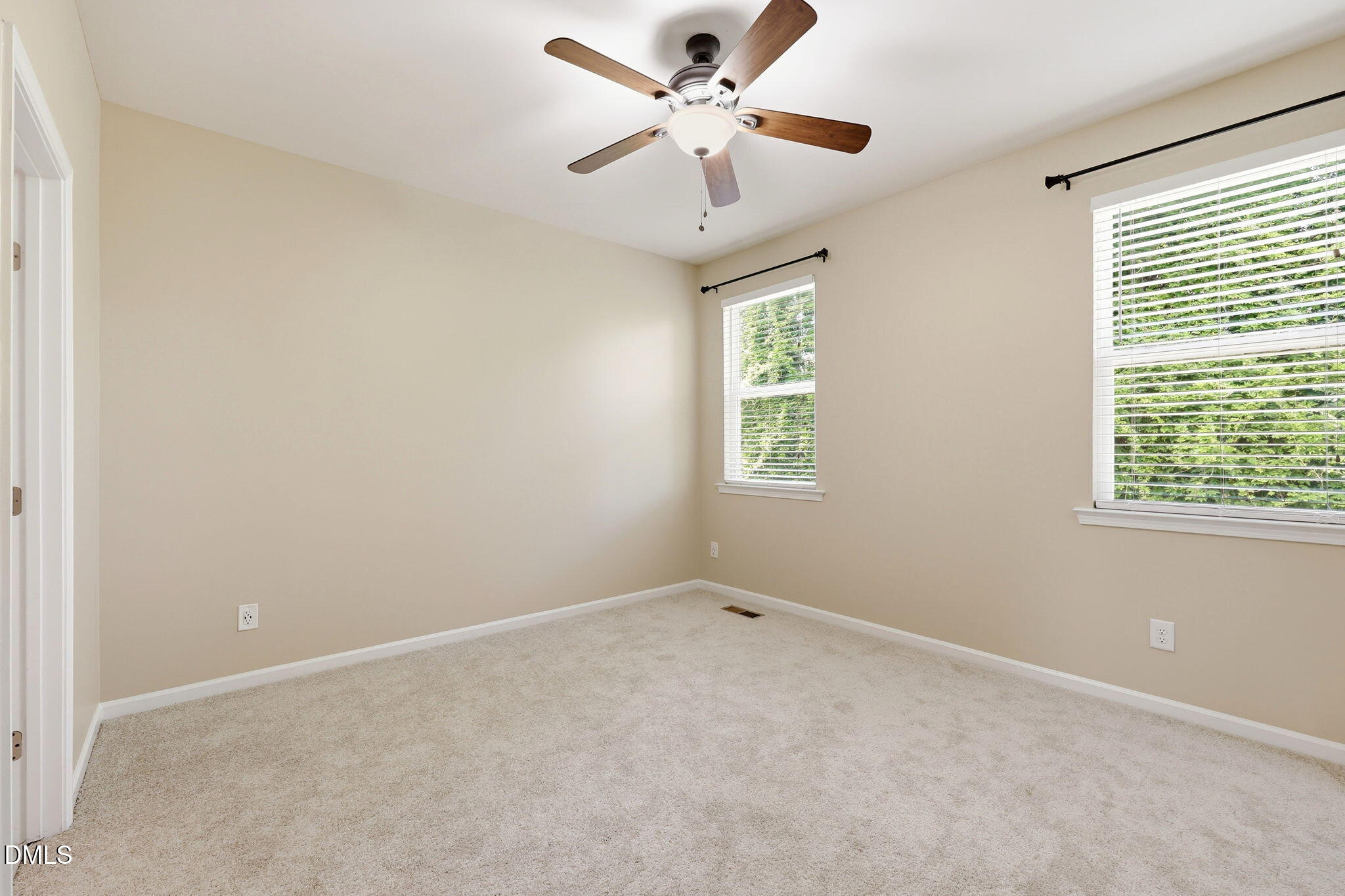 1032 Diamond Dove Lane Property Photo 16