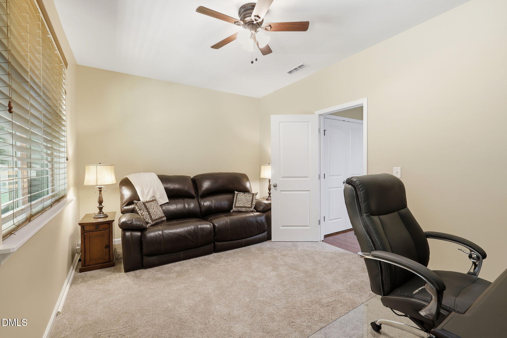 1032 Diamond Dove Lane Property Photo 19