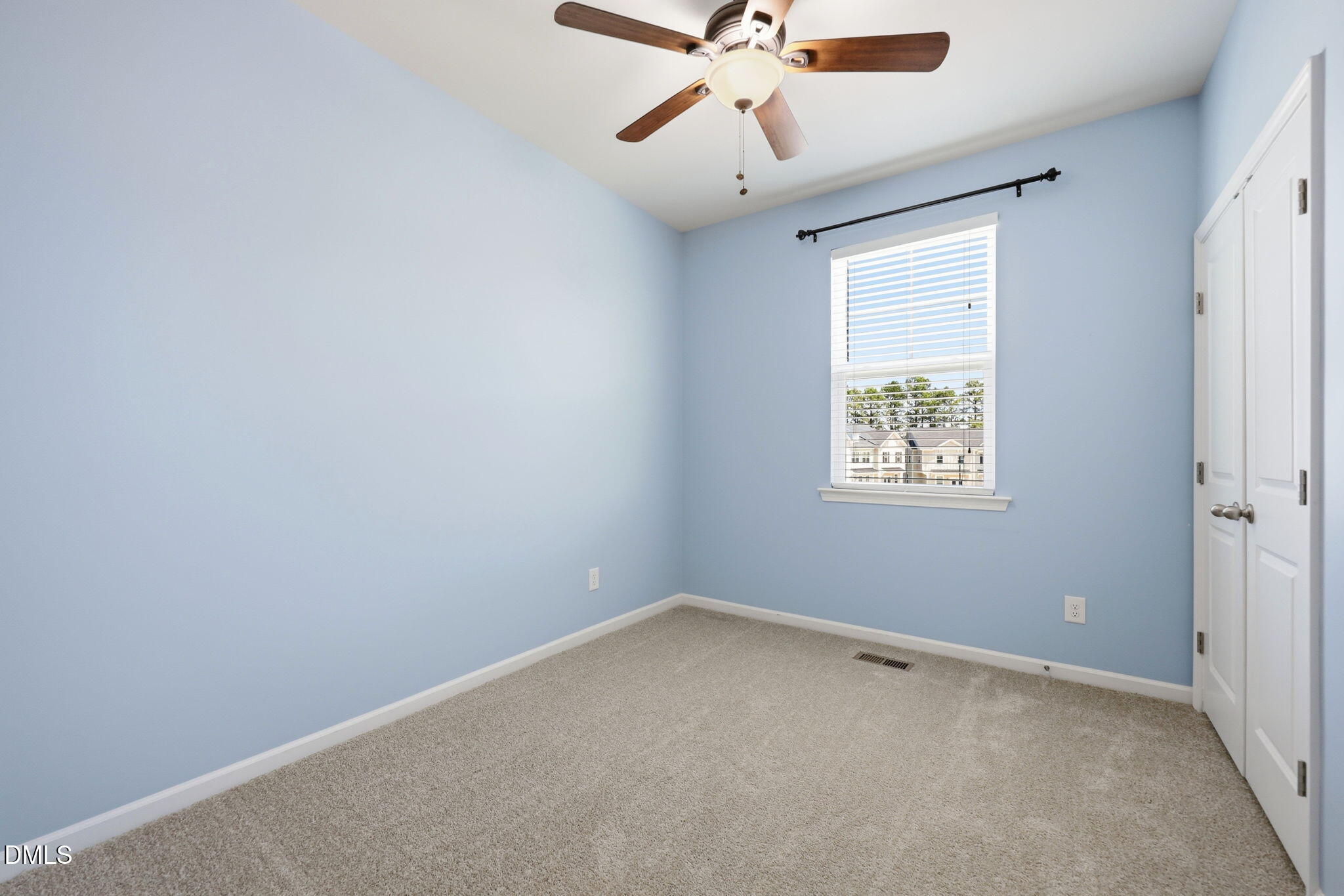 1032 Diamond Dove Lane Property Photo 27