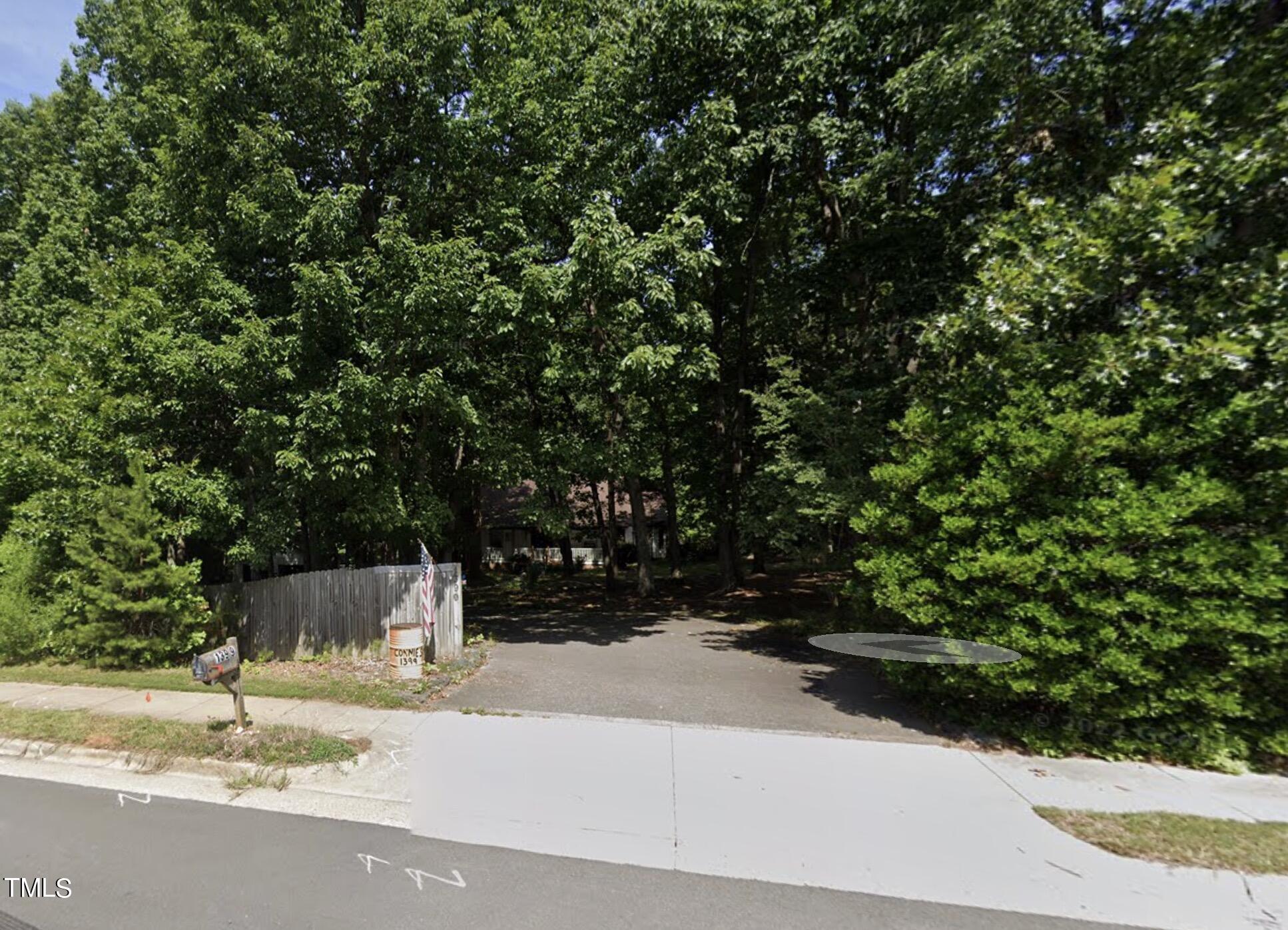 1399 N Harrison Avenue Property Photo 9