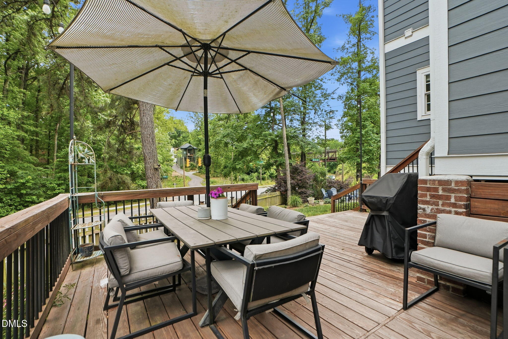 1711 South Street Property Photo 16