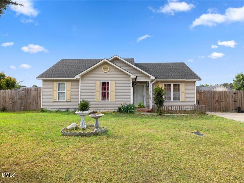 113 Shadow Bend Lane Property Photo 3