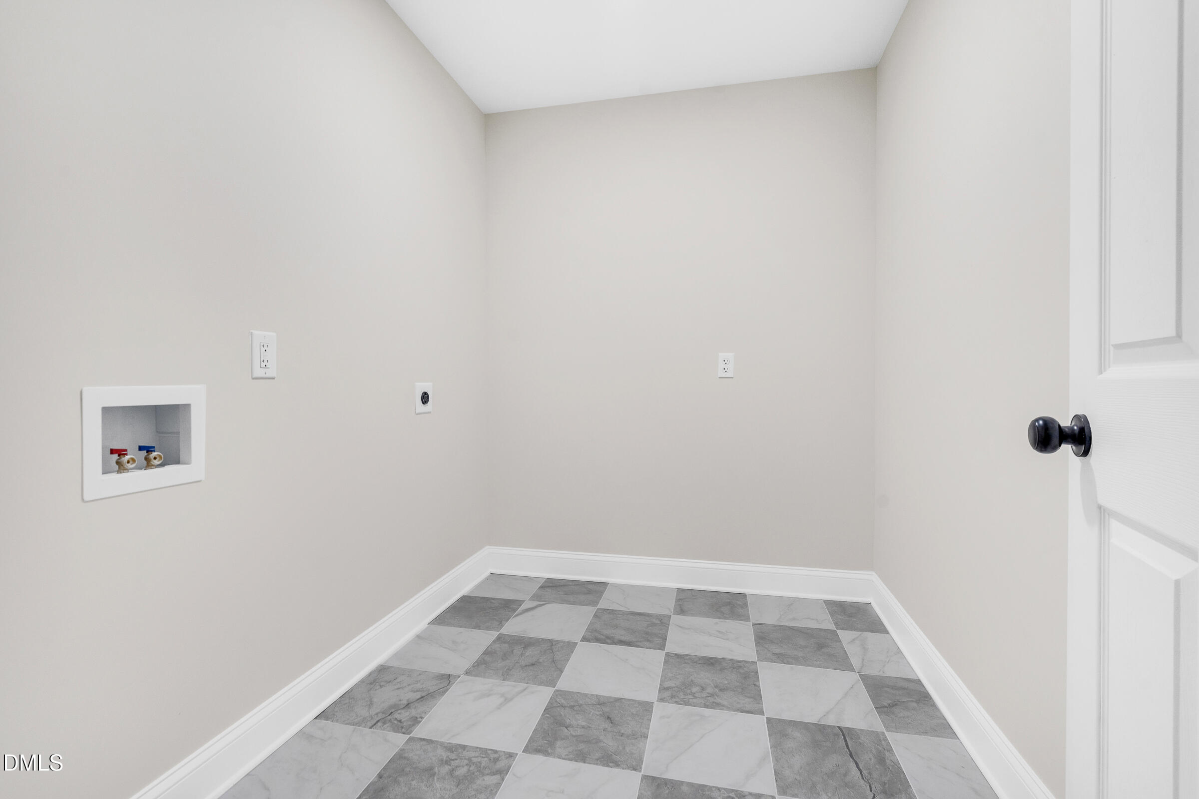 610 Se Maynard Road Property Photo 11