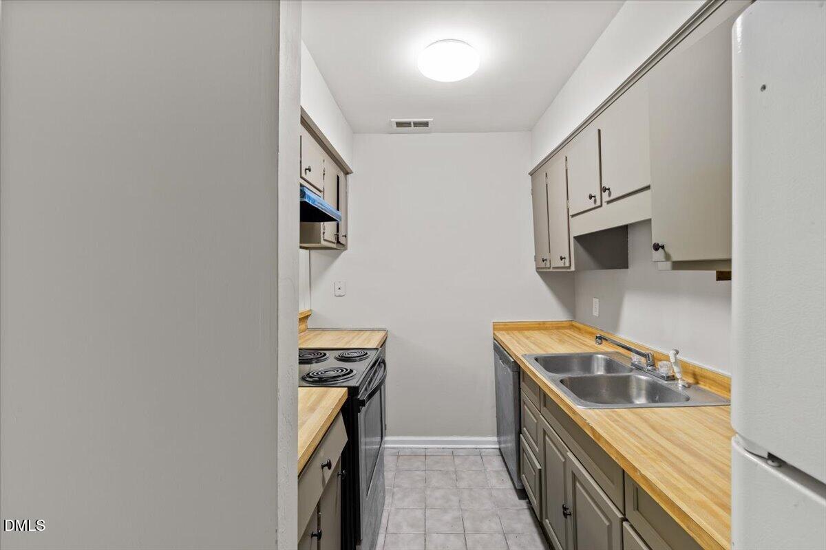 102 Rhum Place Property Photo 11