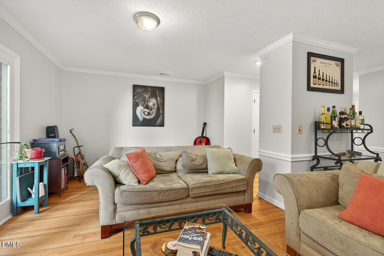 3311 Coachmans Way Property Photo 7