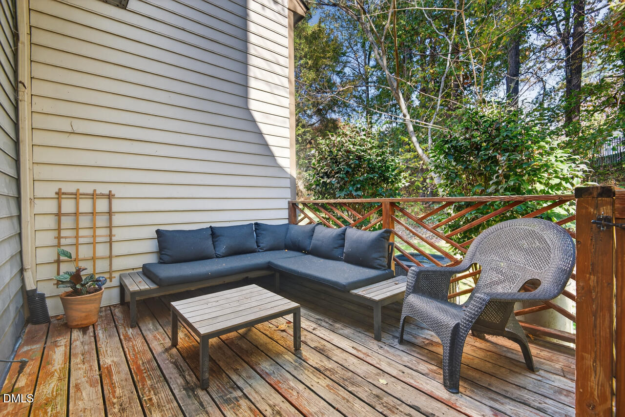 3311 Coachmans Way Property Photo 13