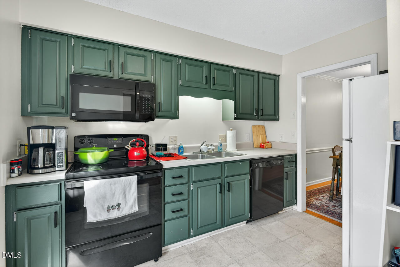 3311 Coachmans Way Property Photo 21
