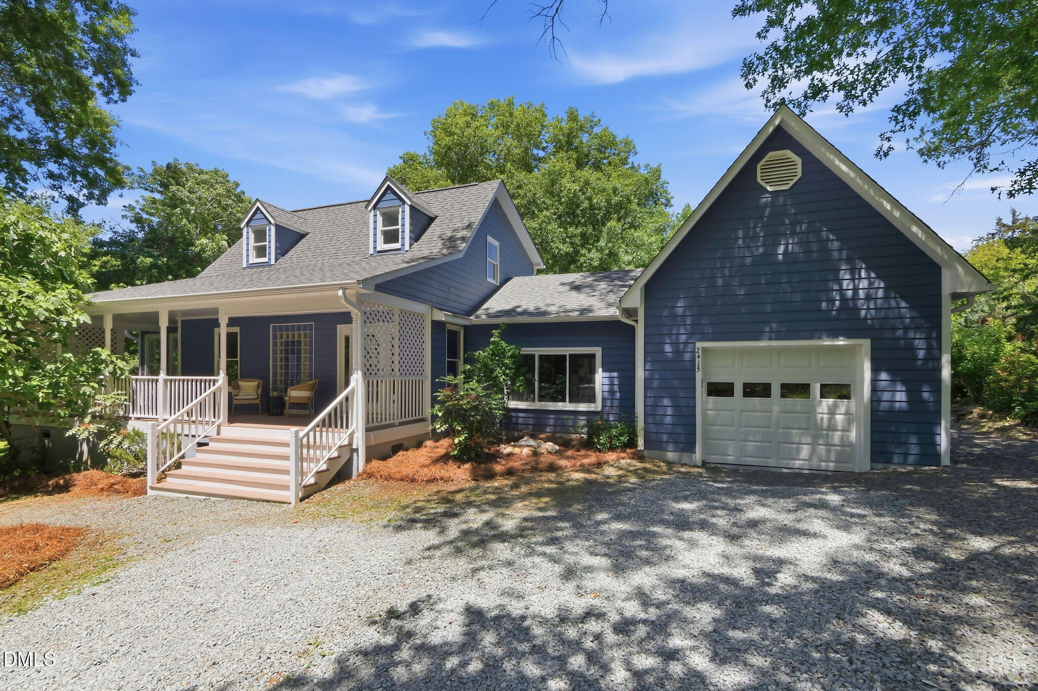 2415 Sunnyfield Court Property Photo 1