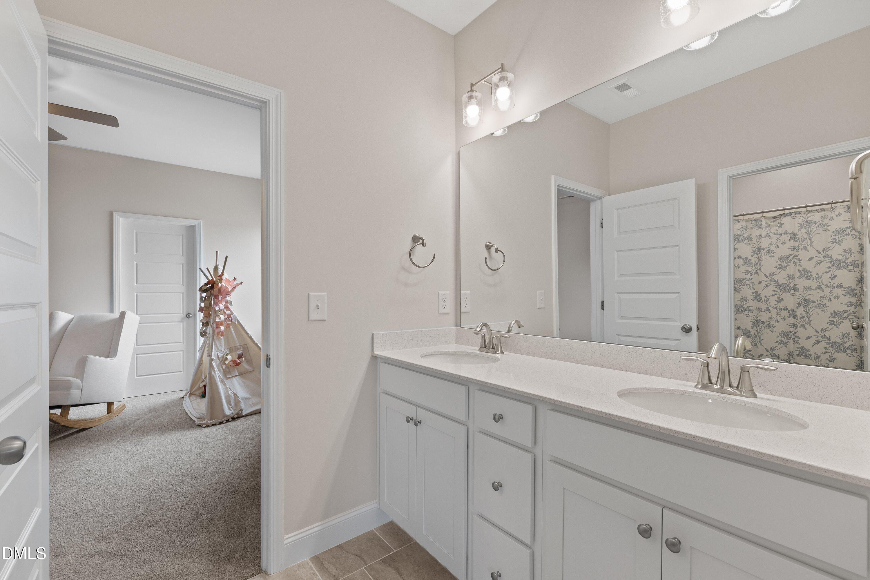 6721 Winter Garden Way Property Photo 49