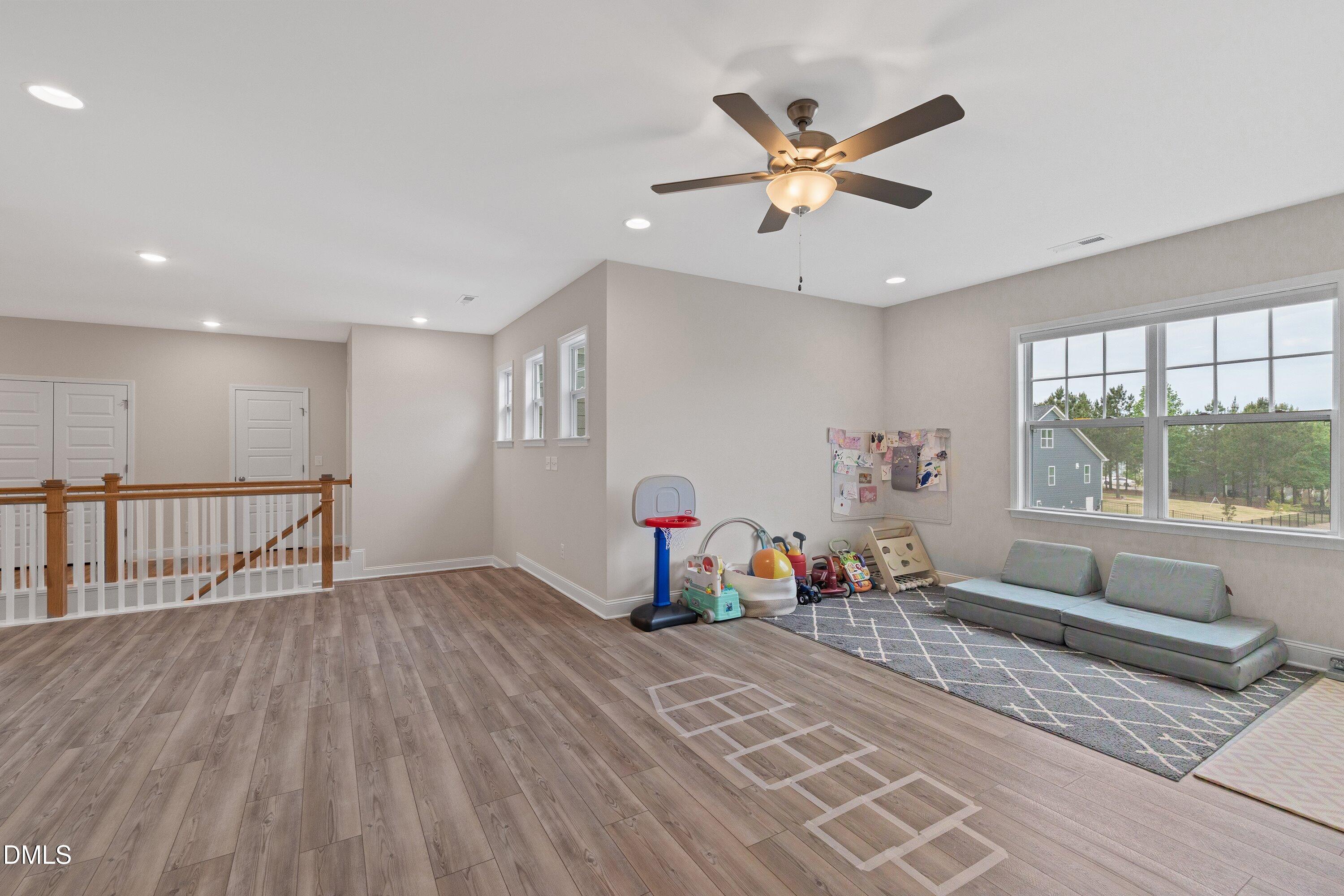 6721 Winter Garden Way Property Photo 57