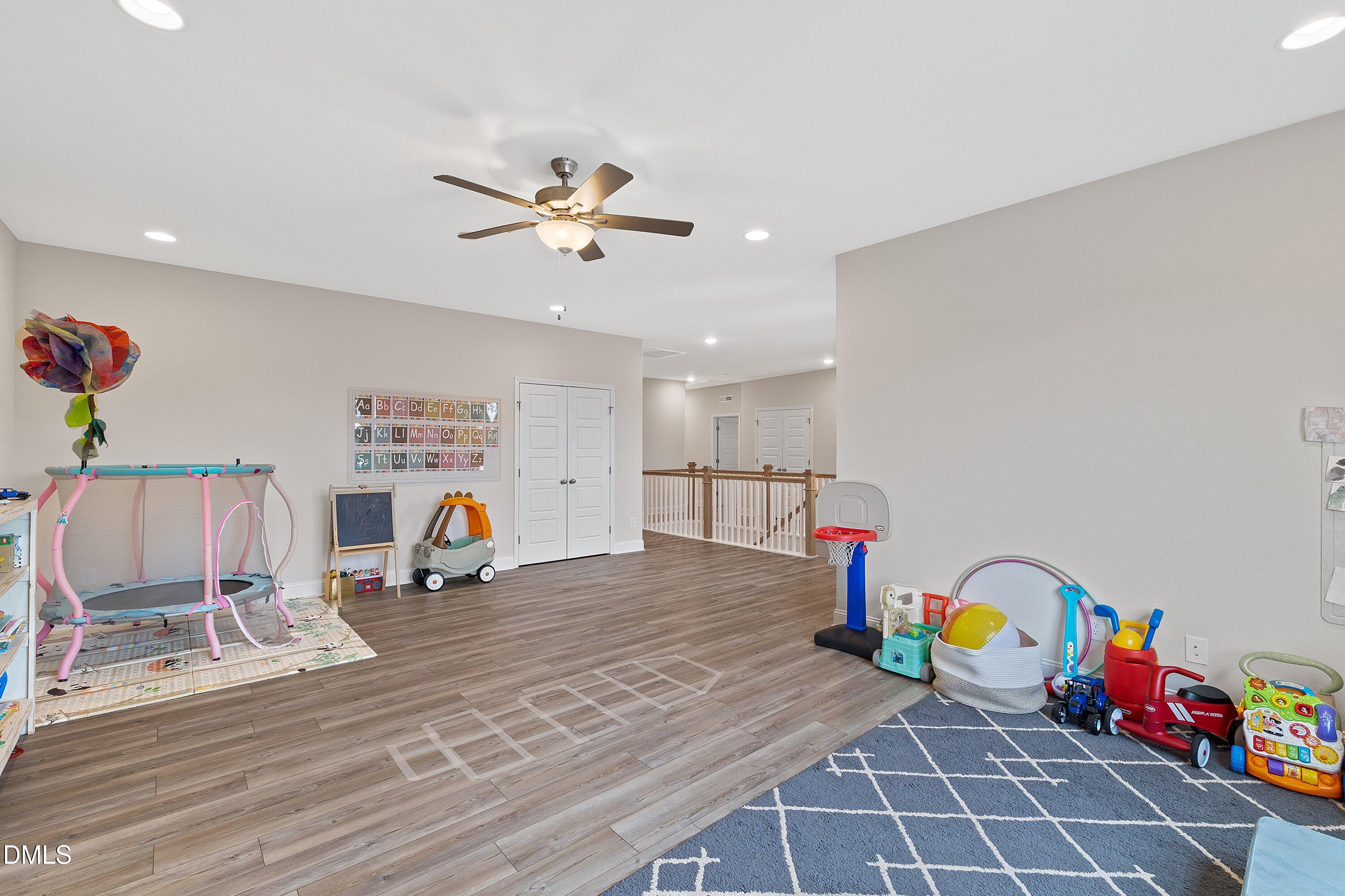 6721 Winter Garden Way Property Photo 58