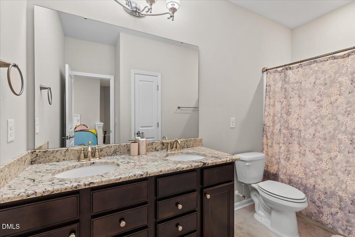 717 Lake Holding Street Property Photo 40