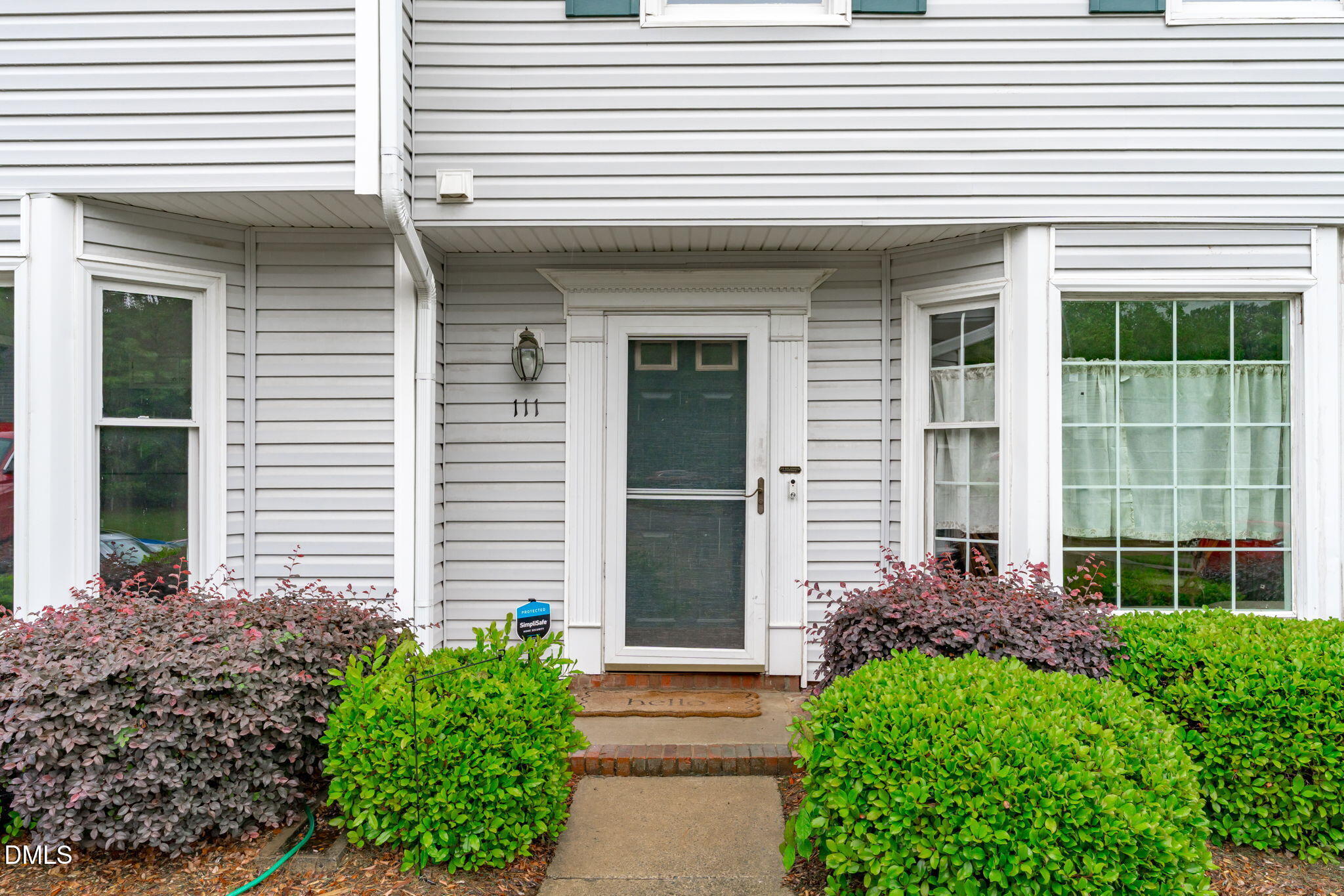 111 S Mclean Court Property Photo 2