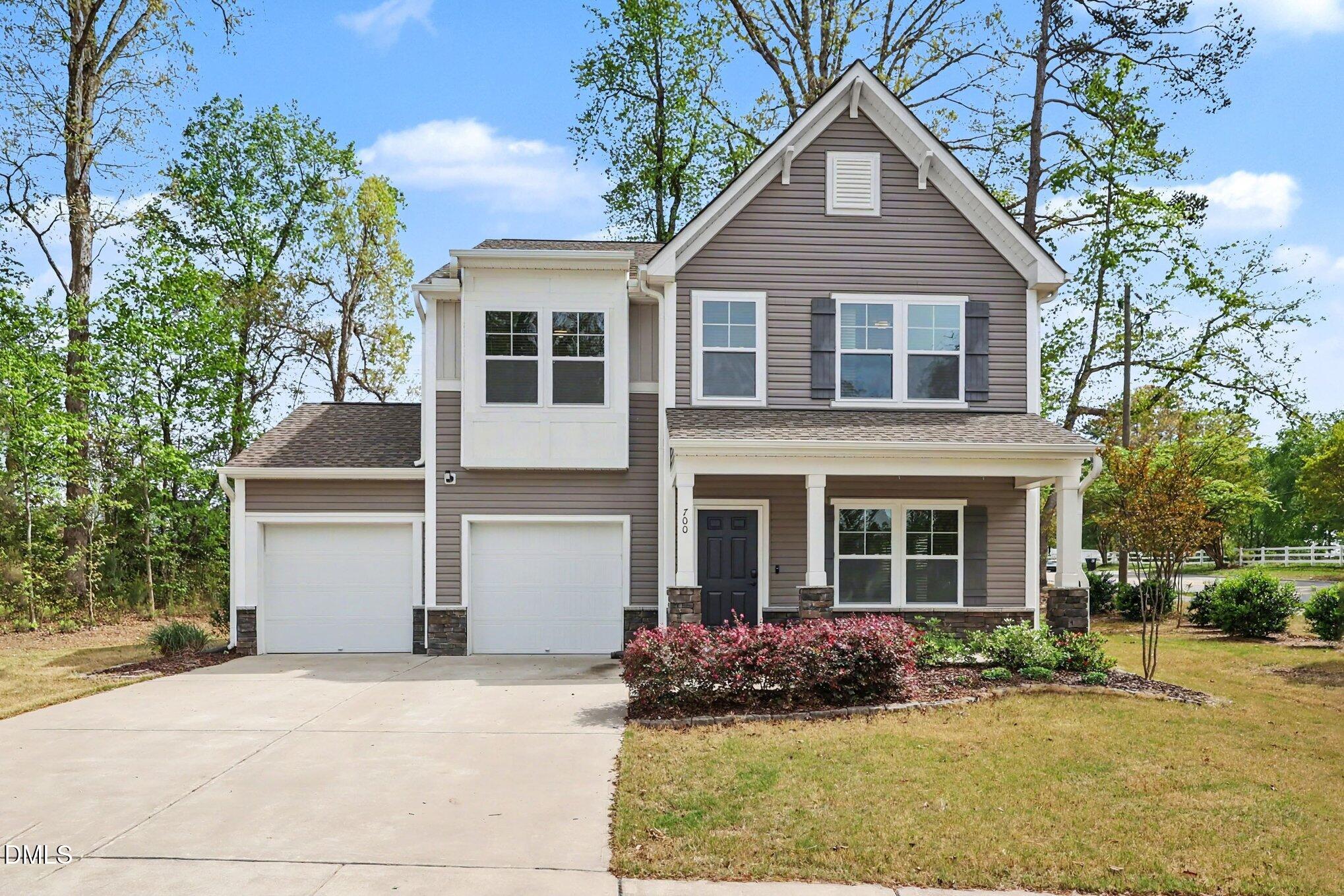 700 Atlantis Street Property Photo 1