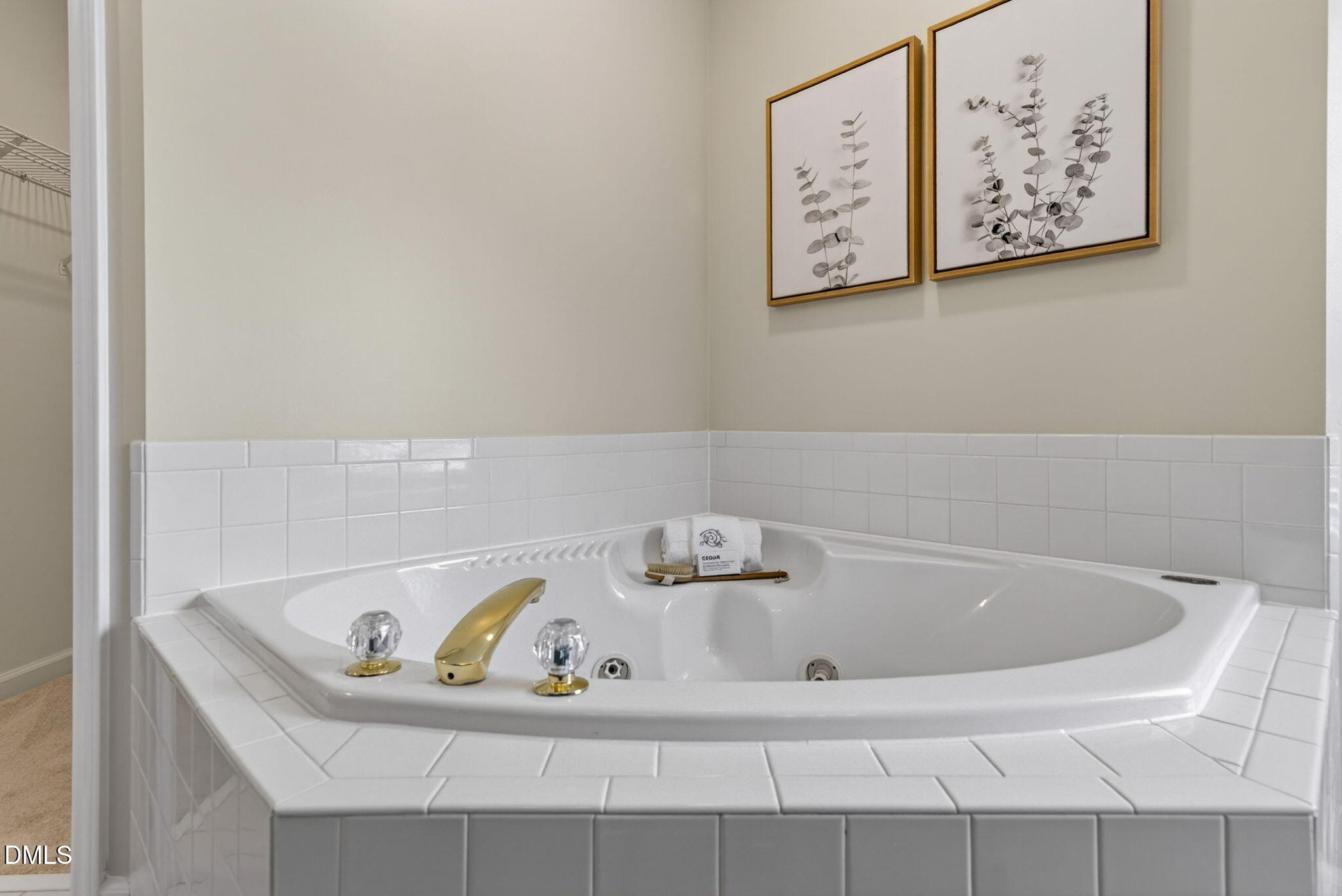 8104 Knebworth Court Property Photo 31