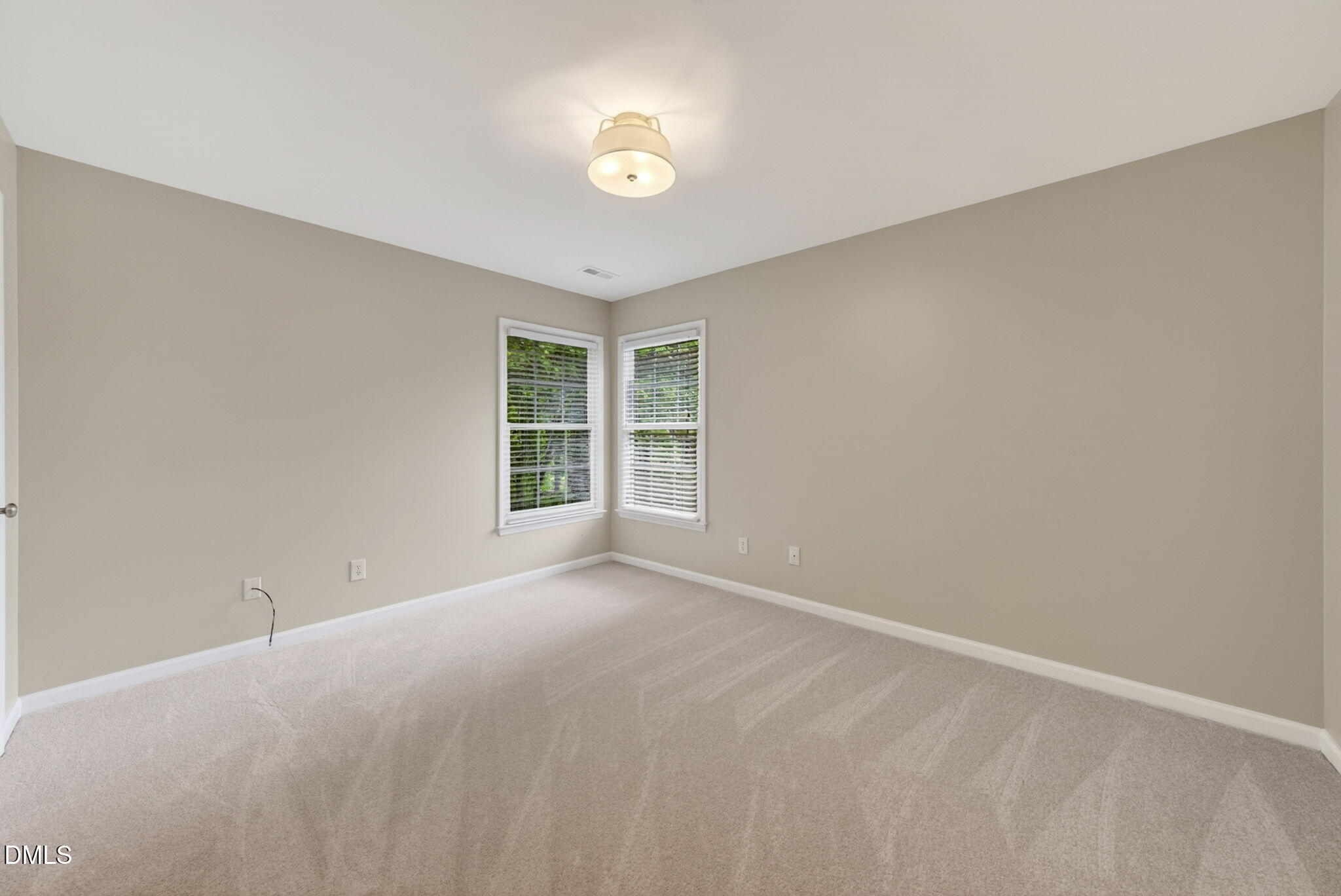 8104 Knebworth Court Property Photo 35