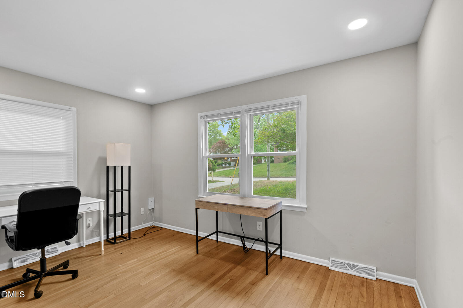 914 Edison Road Property Photo 25