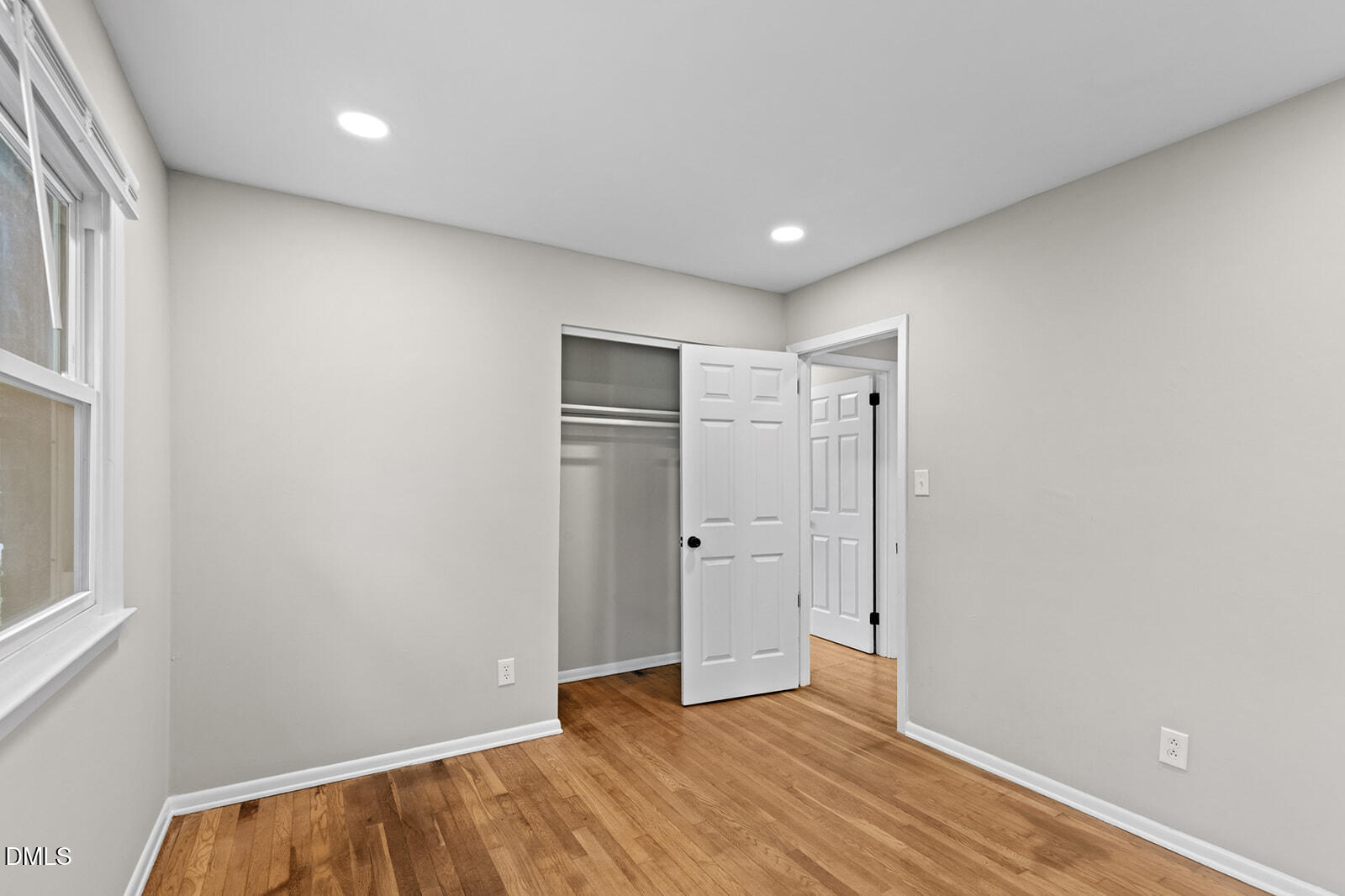 914 Edison Road Property Photo 28