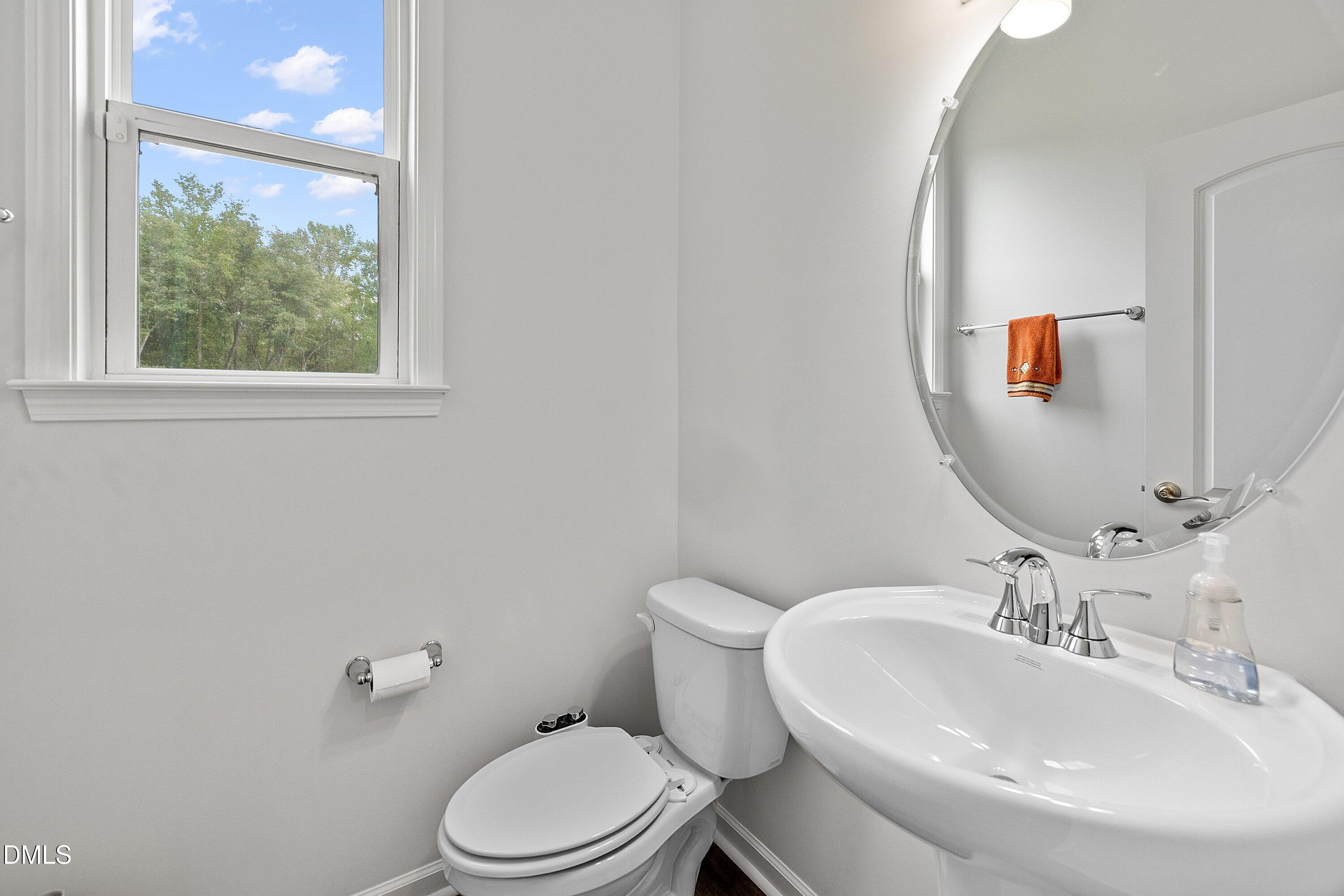 2234 Crestwood Ridge Drive Property Photo 10
