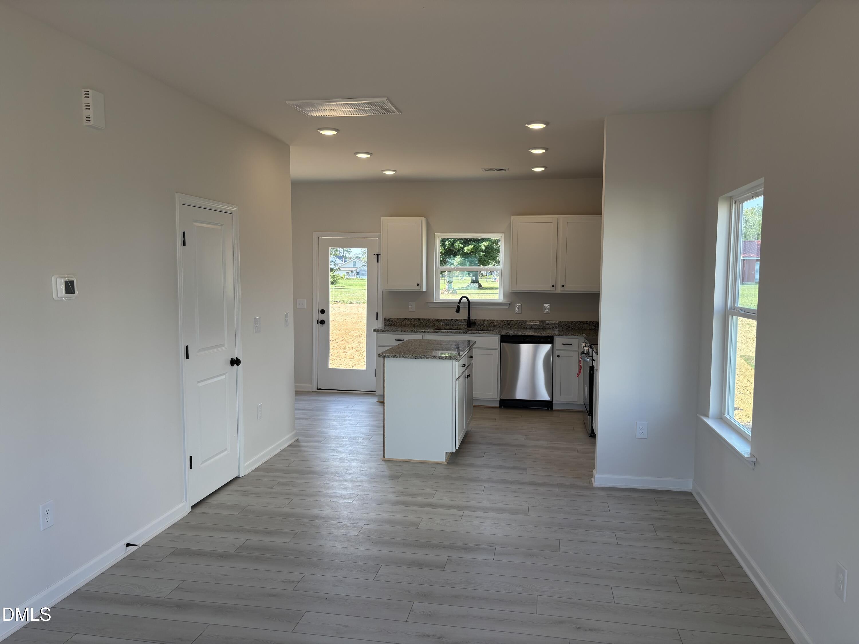 41 Gresham Court Property Photo 3