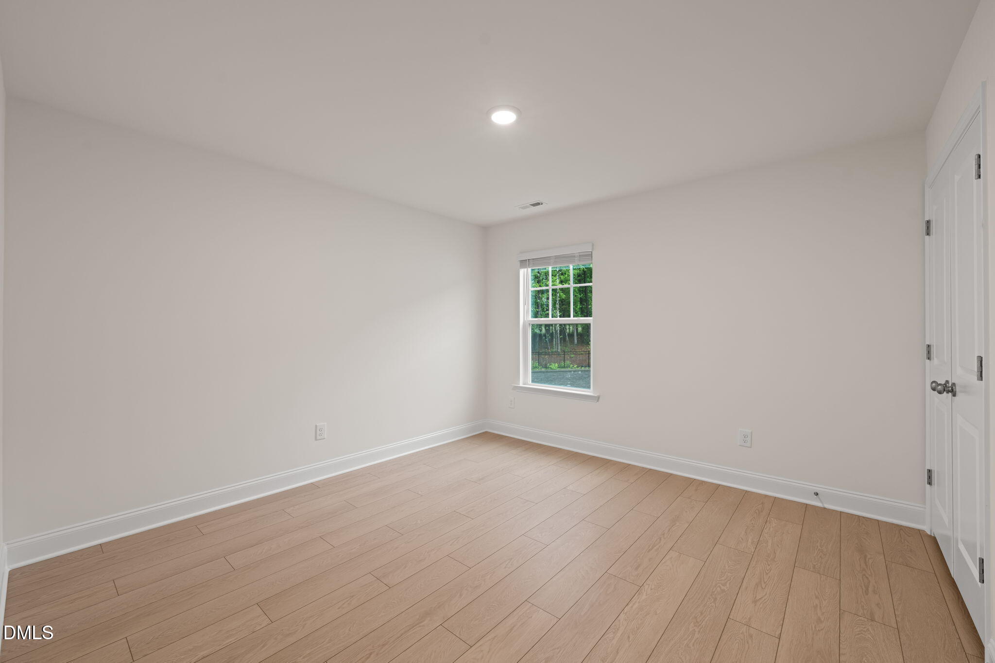 1114 Caswell Way Court Property Photo 27