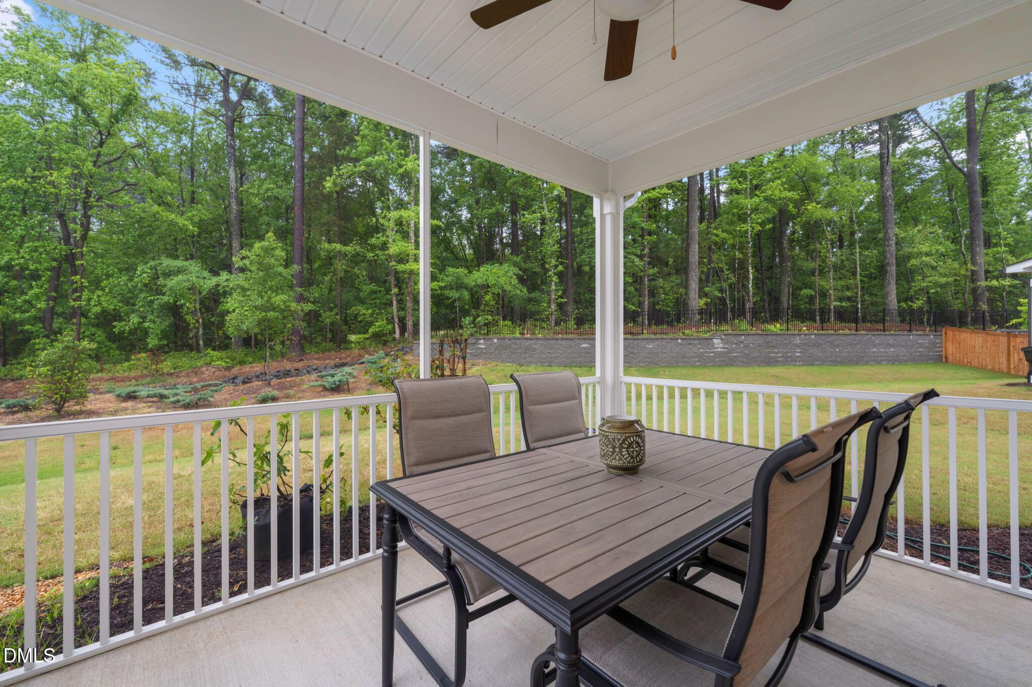 1114 Caswell Way Court Property Photo 34