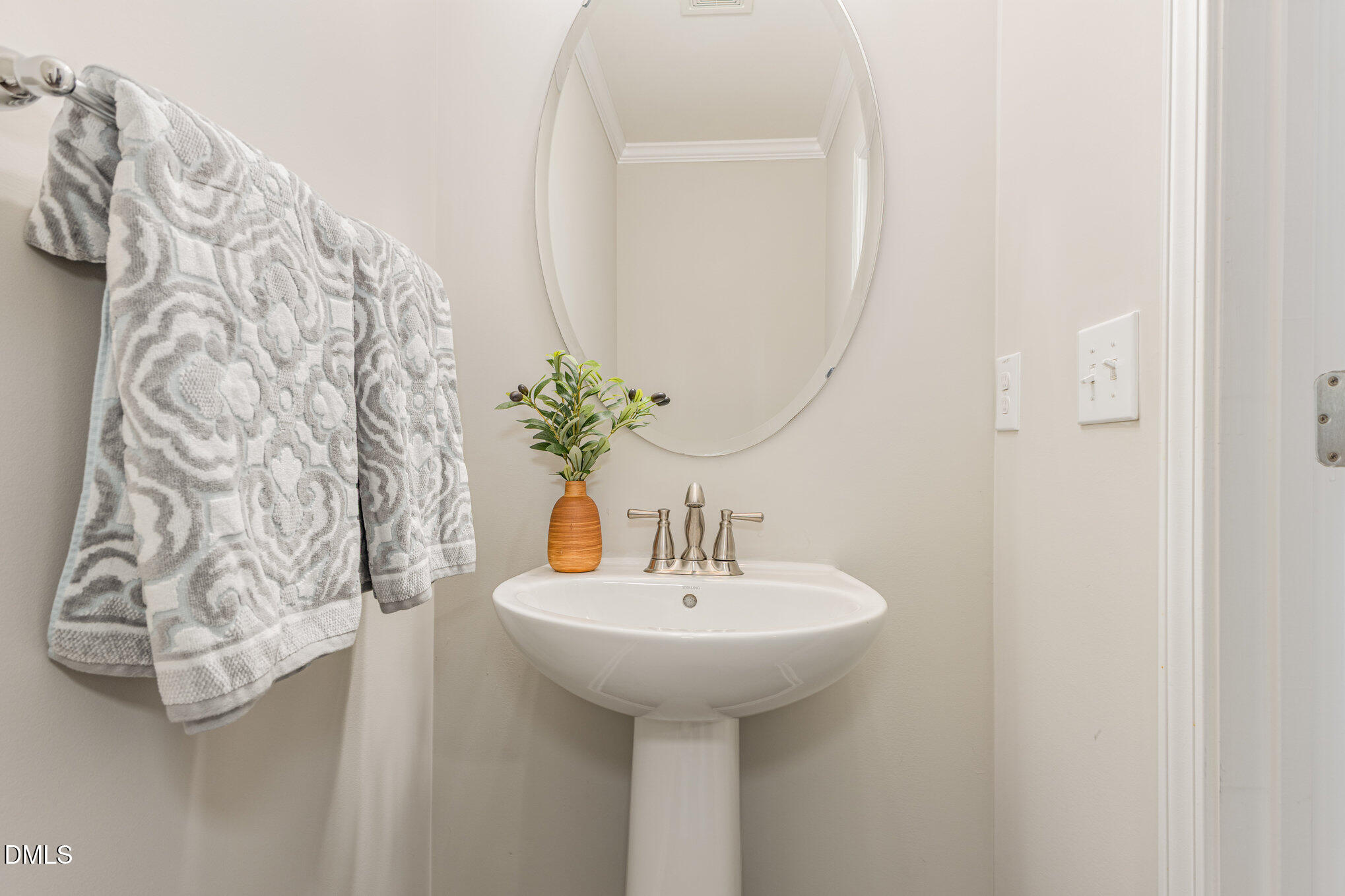 2250 Sweet Annie Way Property Photo 7