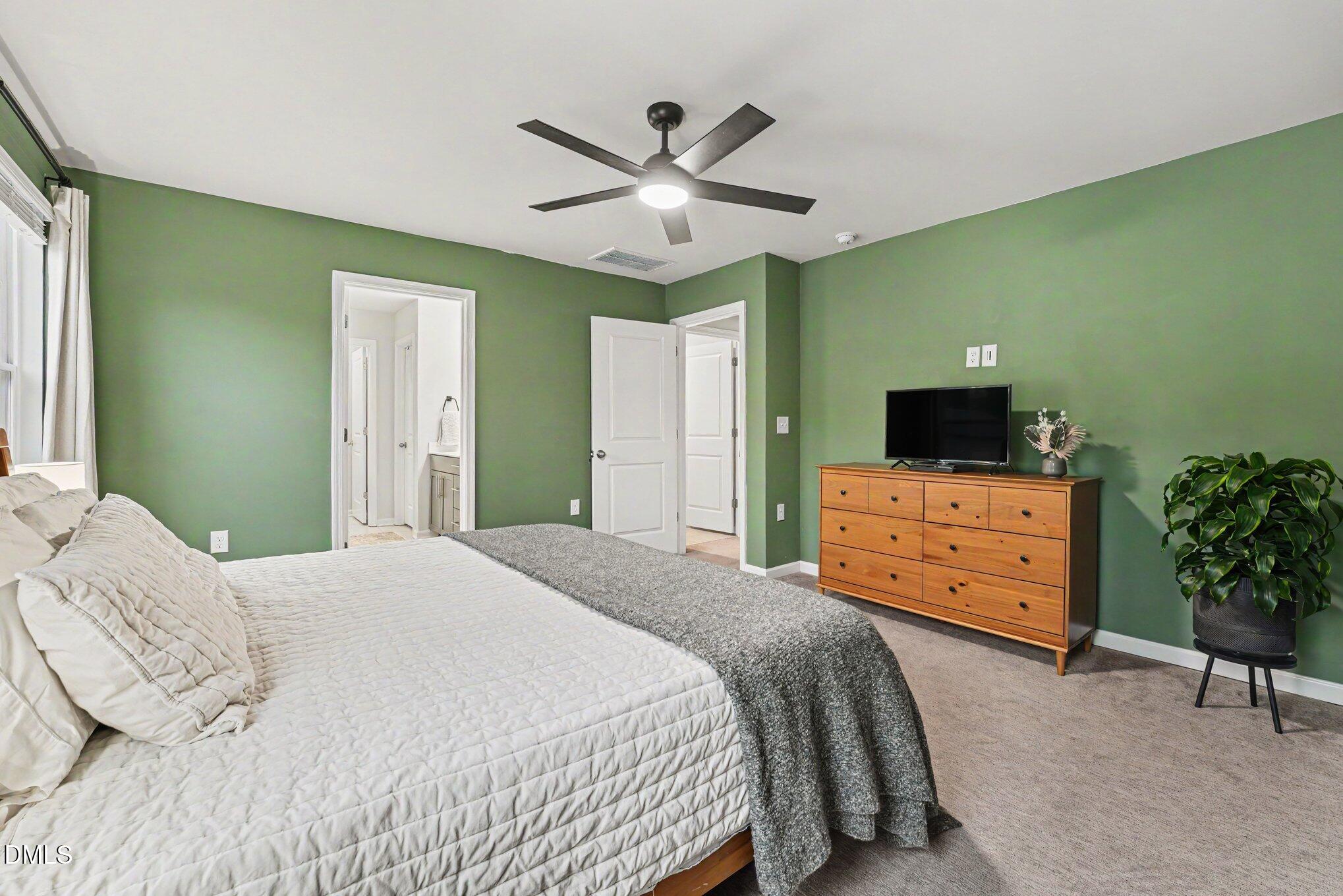 309 Diversity Way Property Photo 13